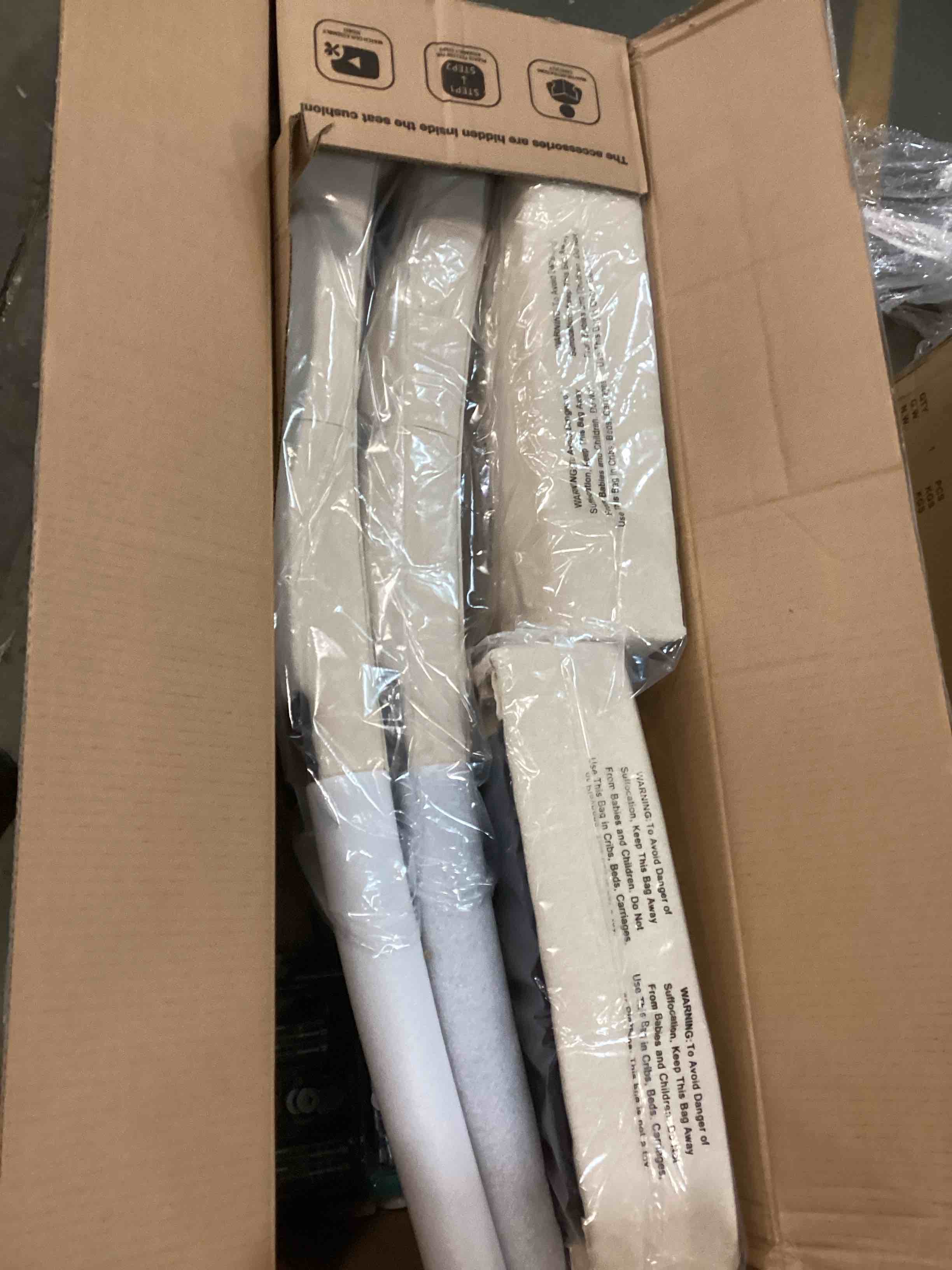 https://s3.amazonaws.com/lotting-images-prod/bidfta/RED6242783_1714061523229.jpeg