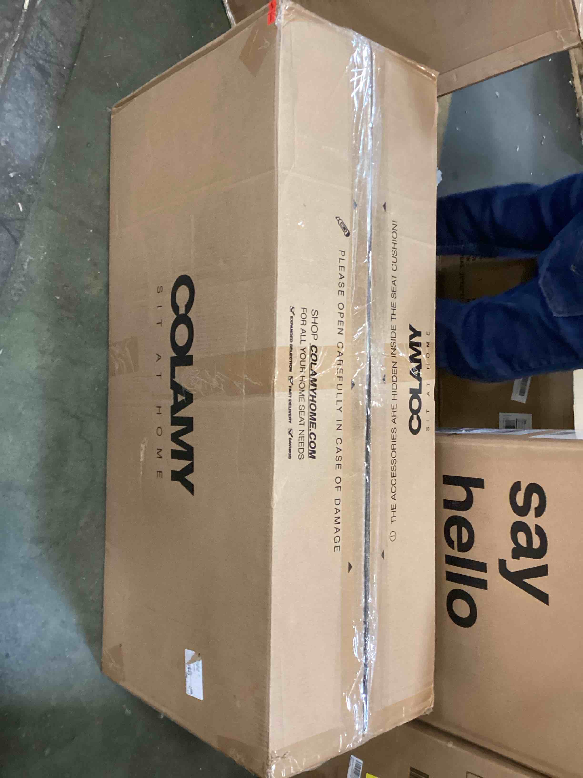 https://s3.amazonaws.com/lotting-images-prod/bidfta/RED6242783_1714061571853.jpeg
