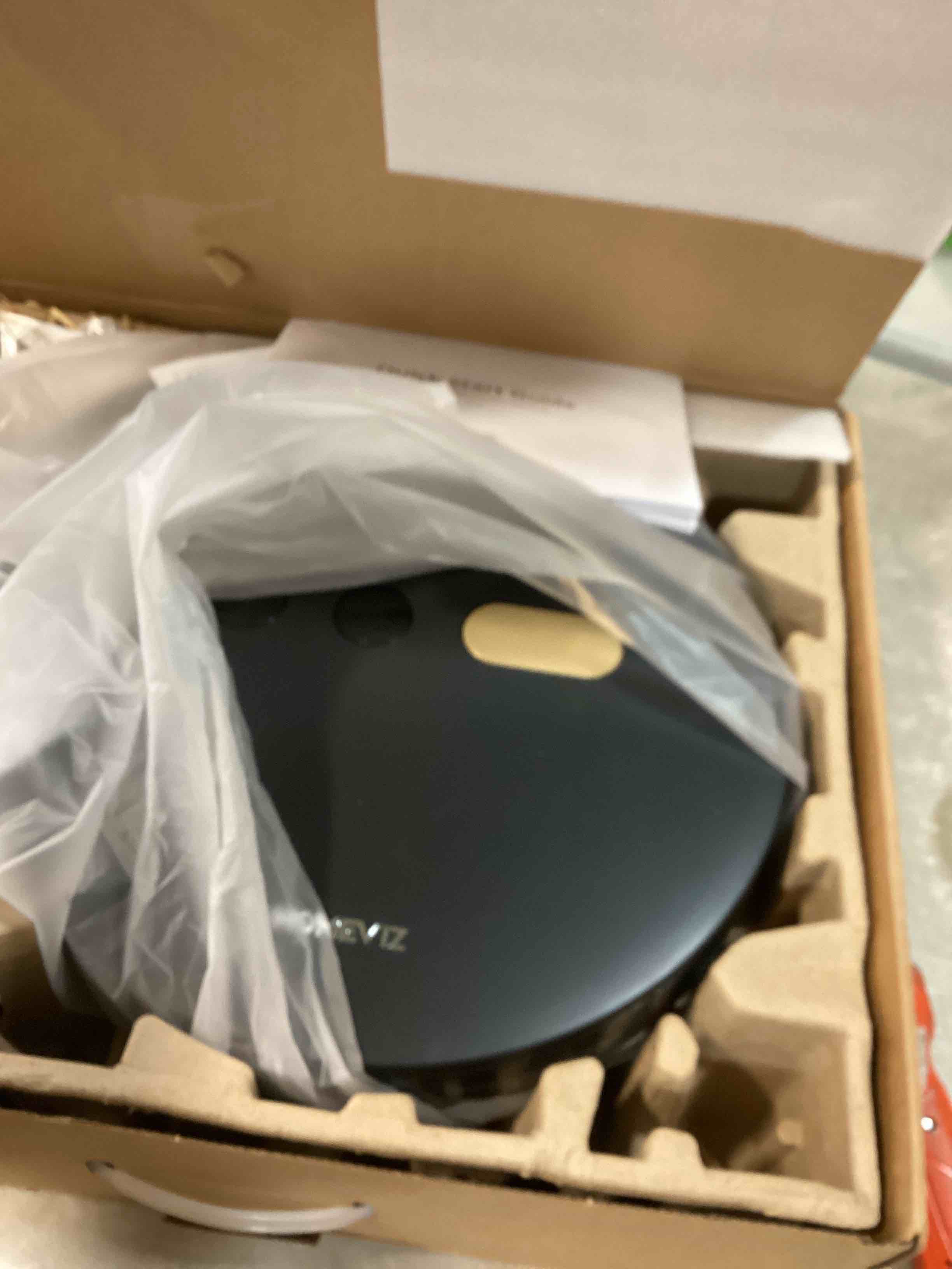 https://s3.amazonaws.com/lotting-images-prod/bidfta/RED6242884_1714132651788.jpeg