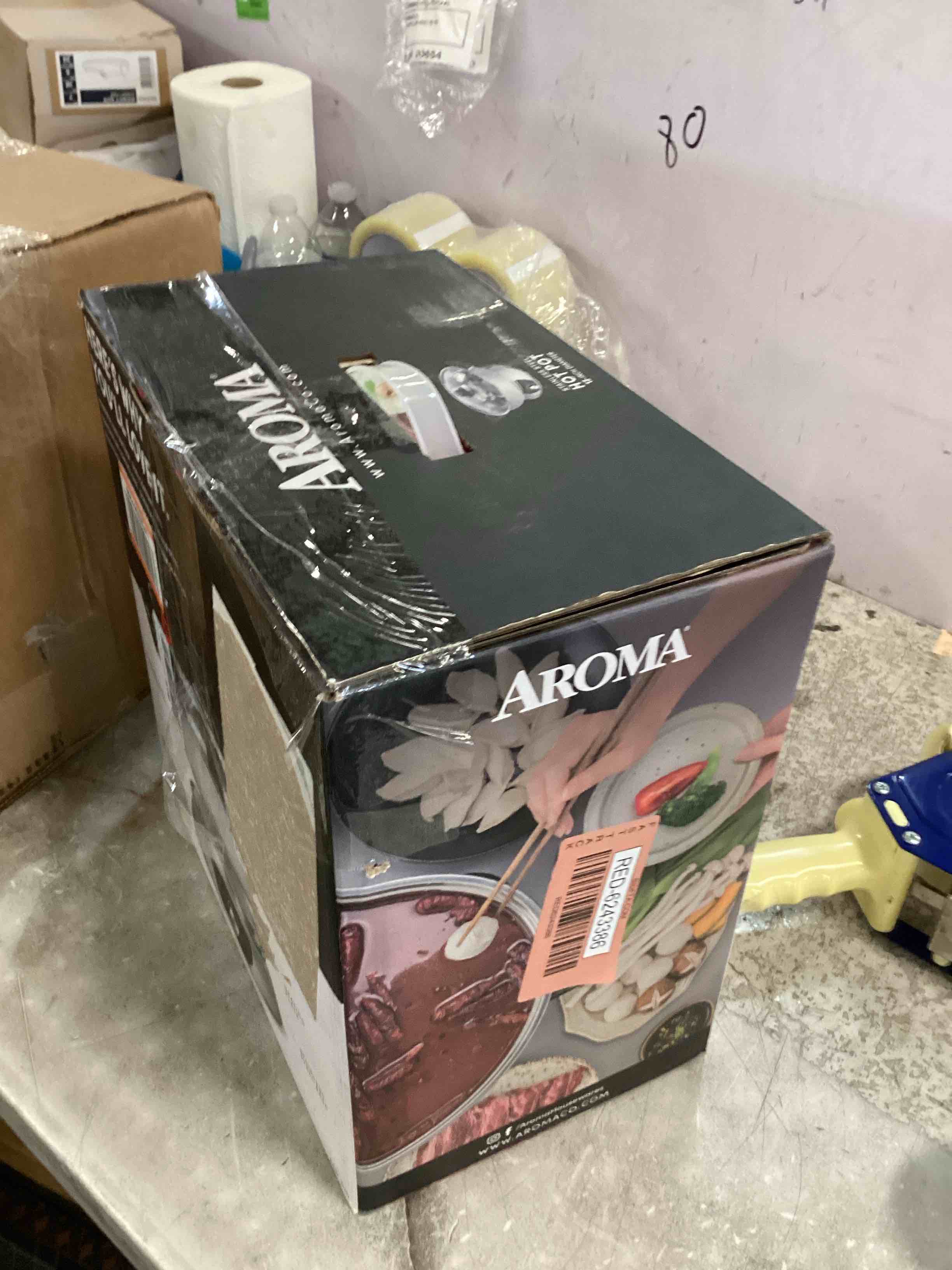 https://s3.amazonaws.com/lotting-images-prod/bidfta/RED6243386_1714490856602.jpeg
