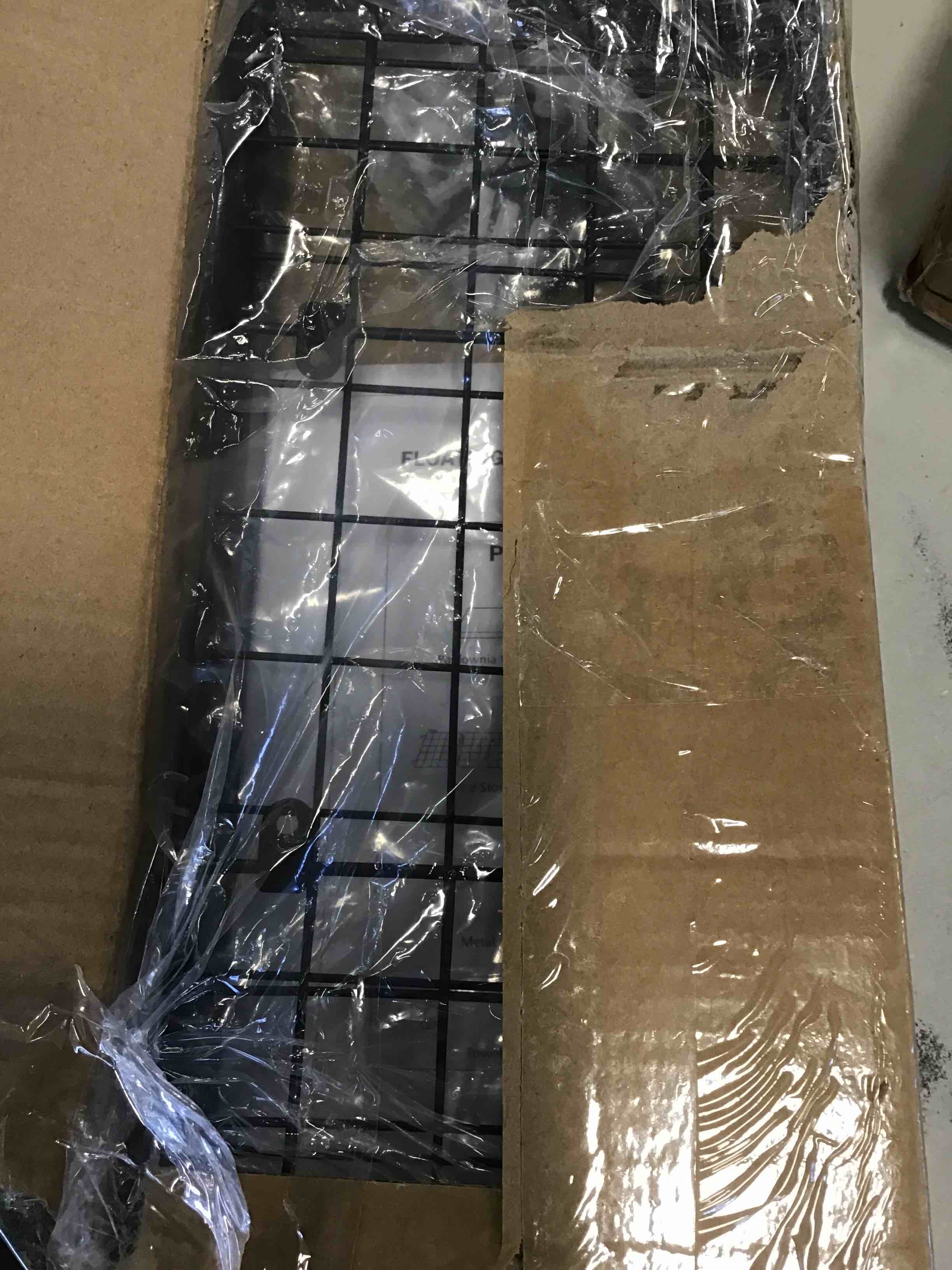 https://s3.amazonaws.com/lotting-images-prod/bidfta/RED6243792_1713451471159.jpeg