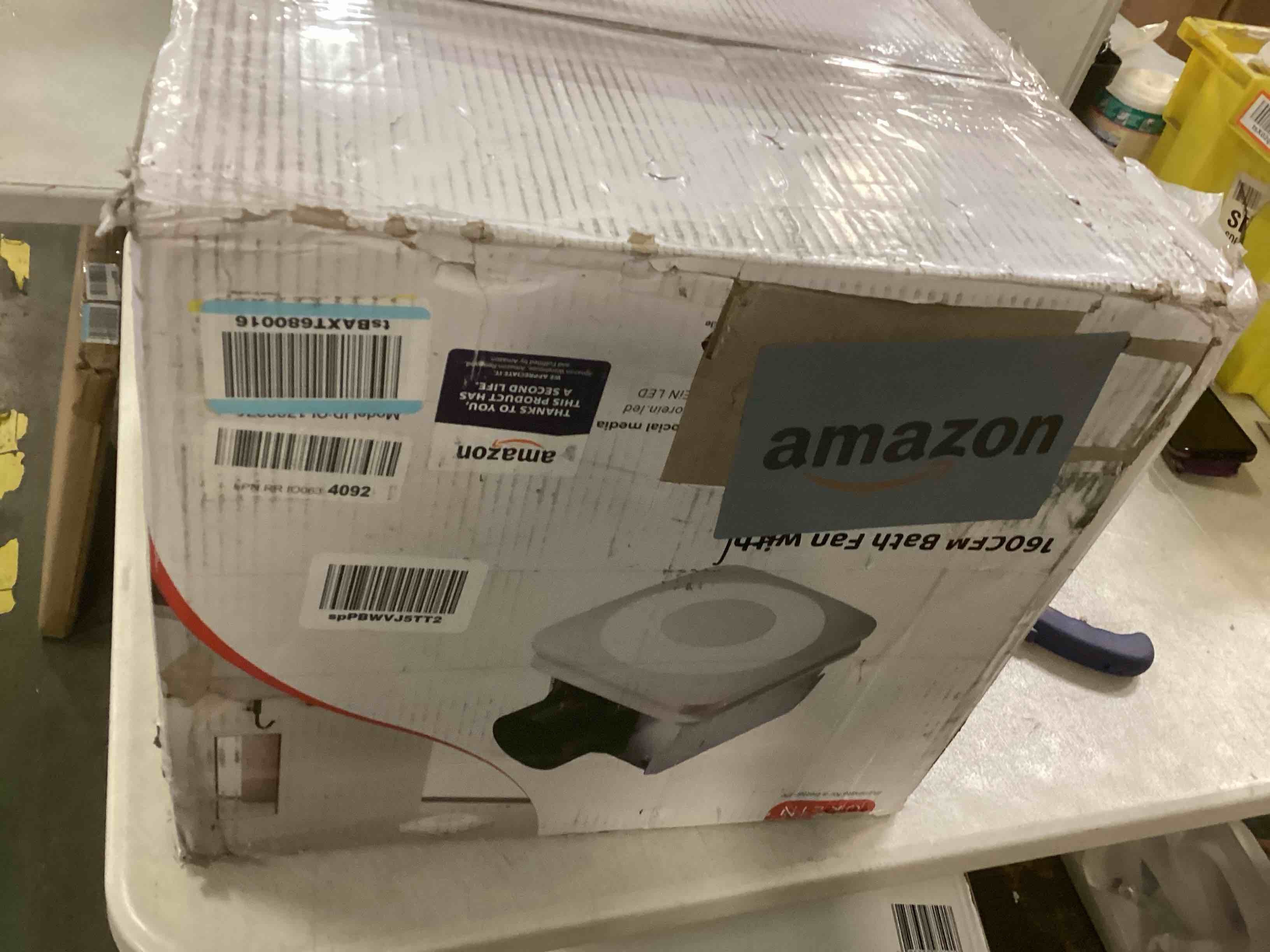 https://s3.amazonaws.com/lotting-images-prod/bidfta/RED6246448_1713362067186.jpeg