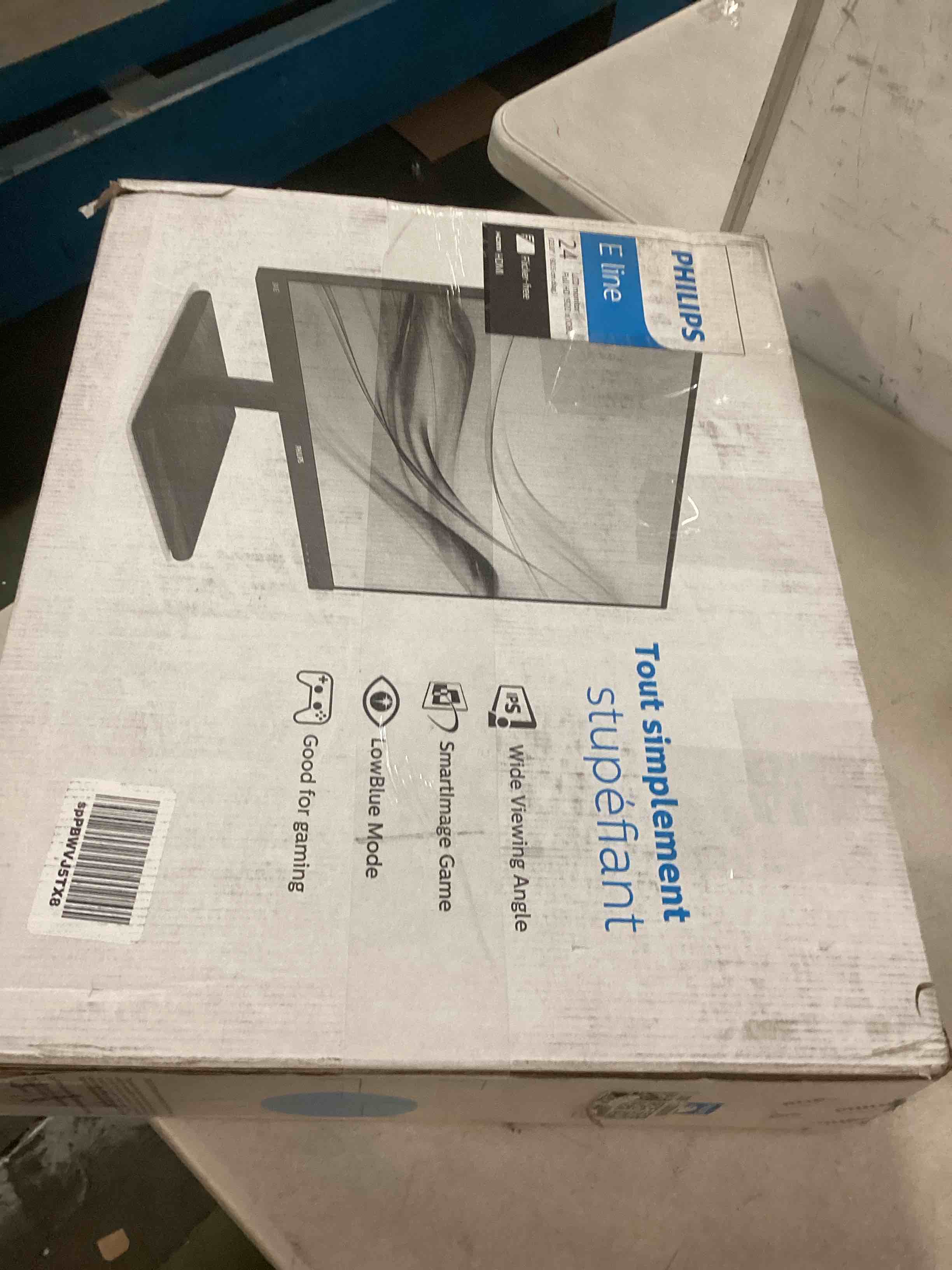 https://s3.amazonaws.com/lotting-images-prod/bidfta/RED6246462_1713364790240.jpeg