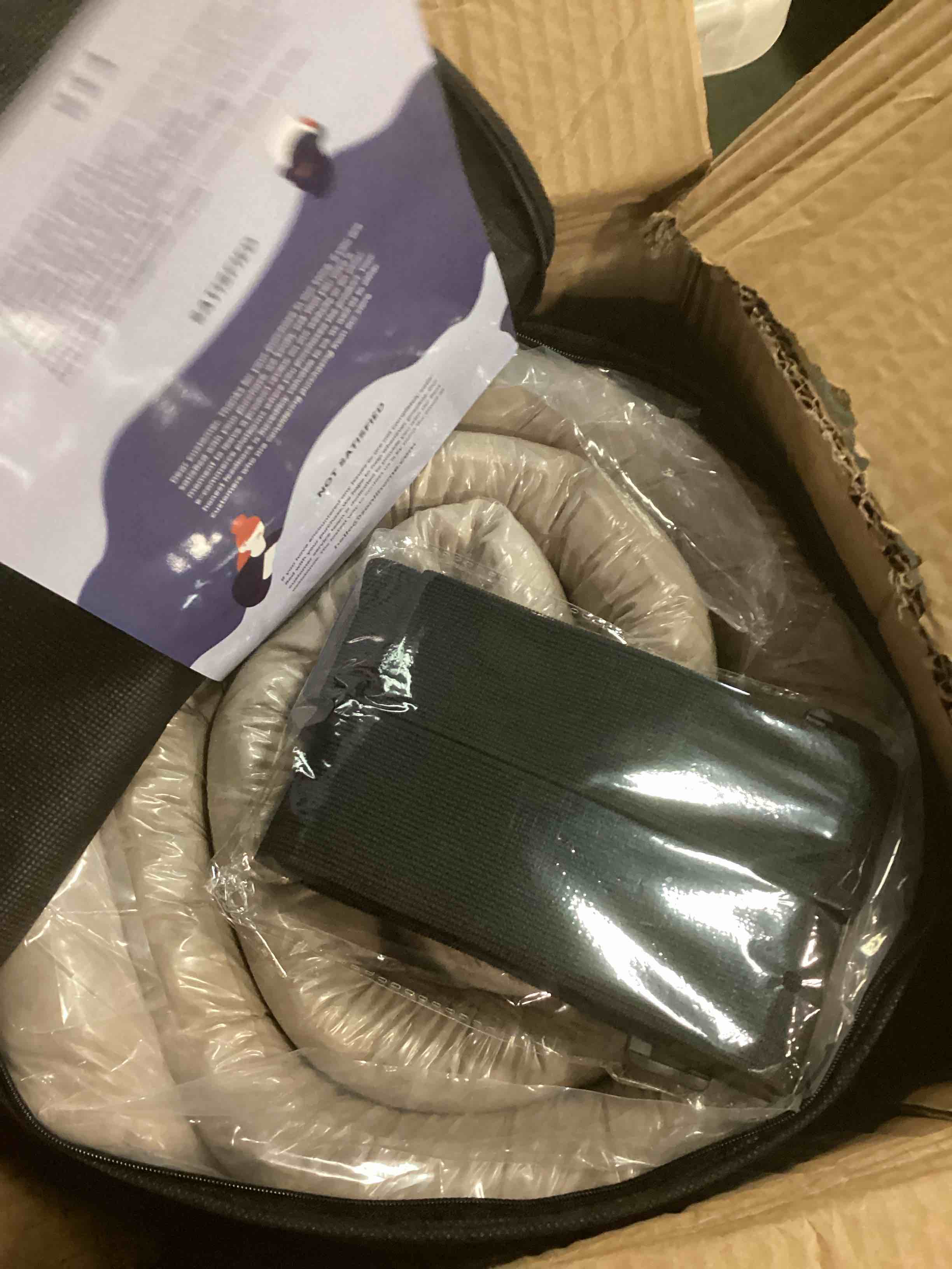 https://s3.amazonaws.com/lotting-images-prod/bidfta/RED6246600_1713438491878.jpeg
