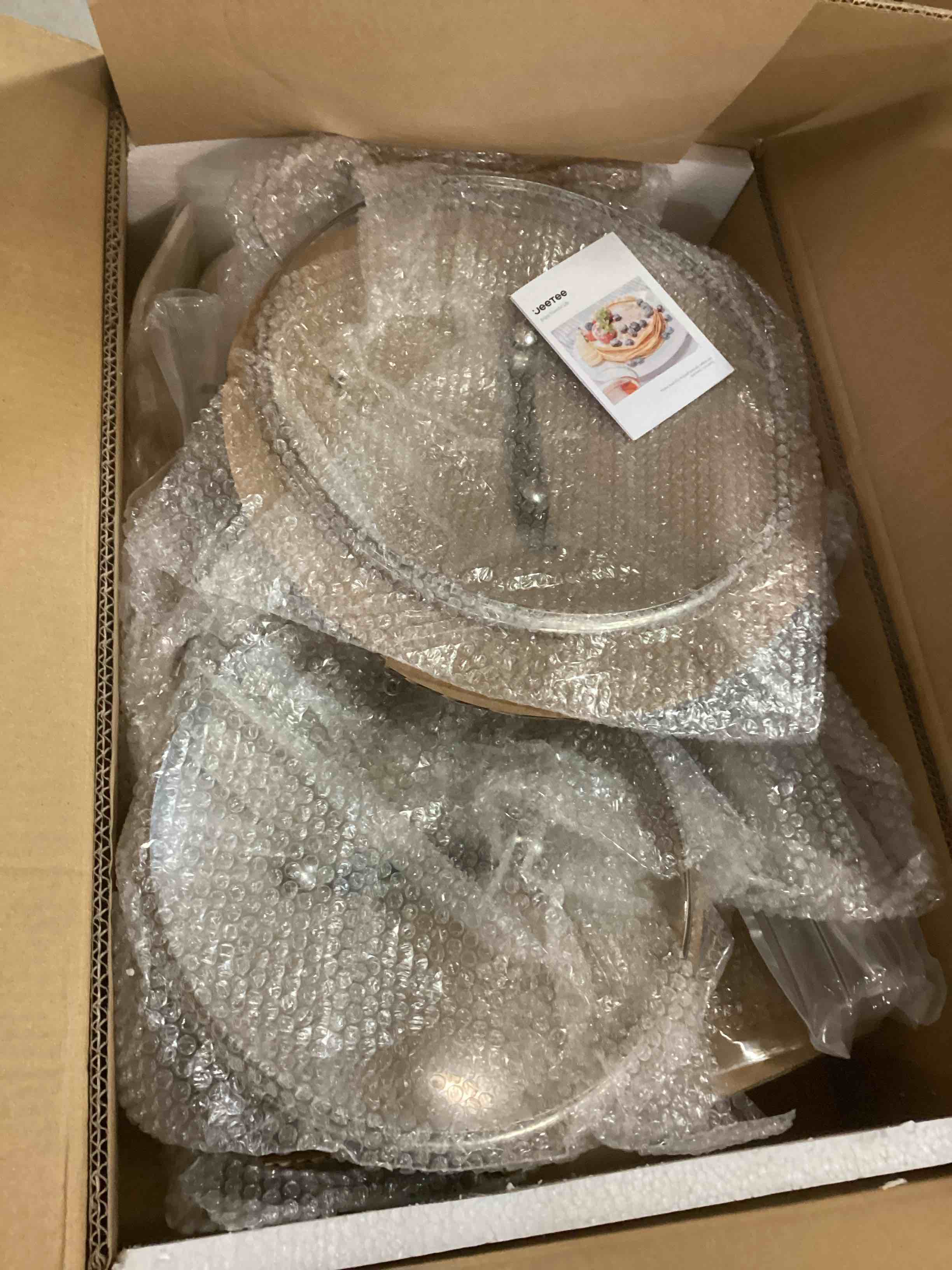 https://s3.amazonaws.com/lotting-images-prod/bidfta/RED6246625_1713441218044.jpeg
