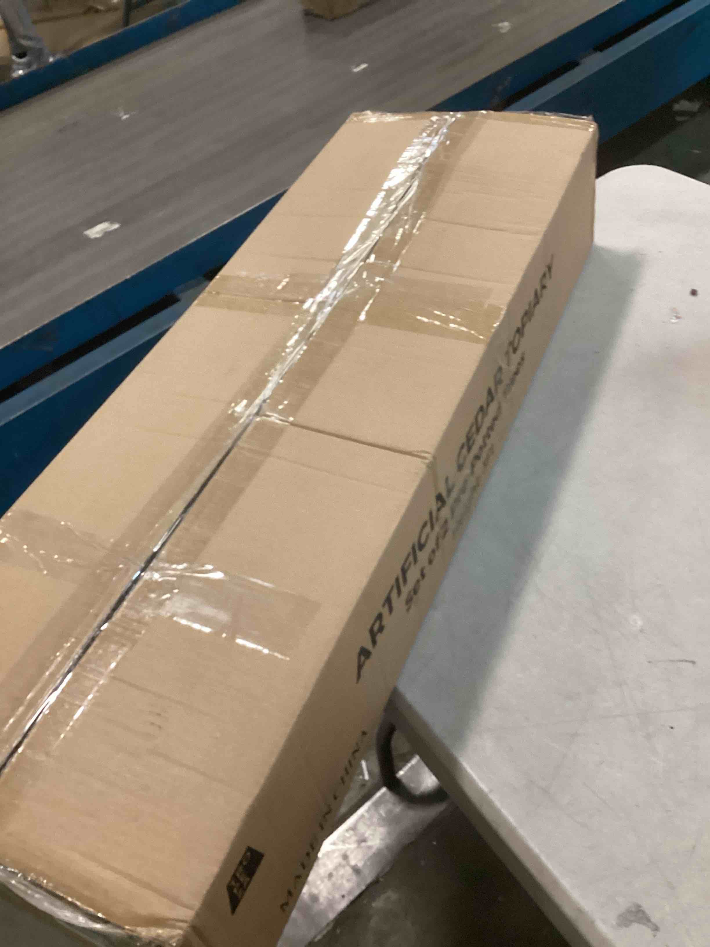 https://s3.amazonaws.com/lotting-images-prod/bidfta/RED6247440_1713875688897.jpeg