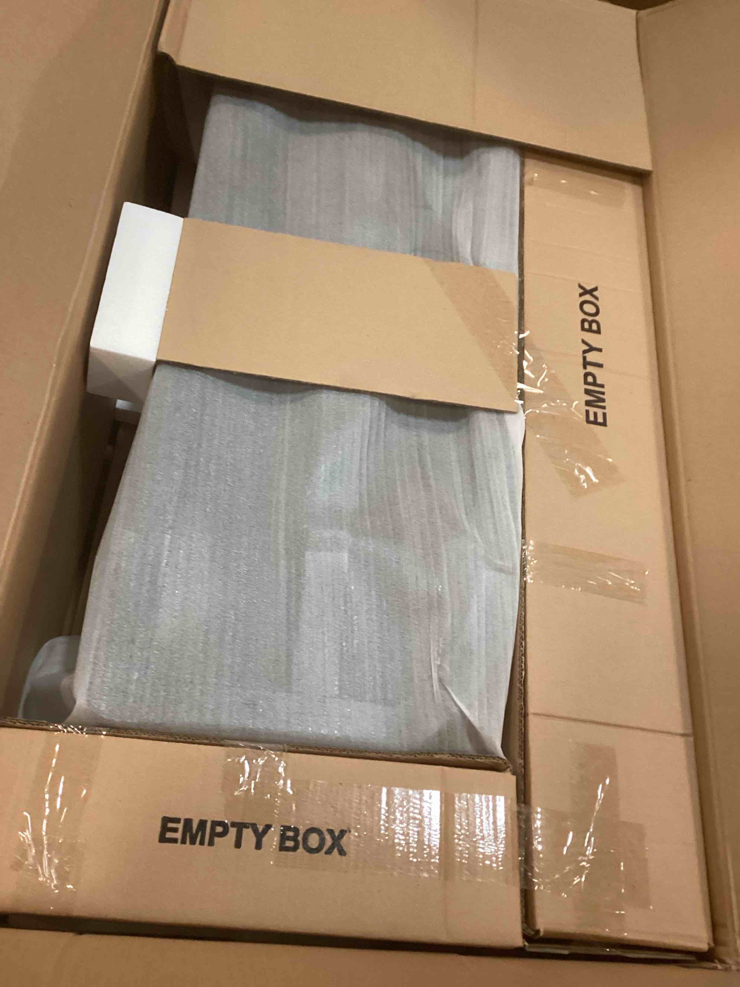 https://s3.amazonaws.com/lotting-images-prod/bidfta/RED6247752_1713963204003.jpeg