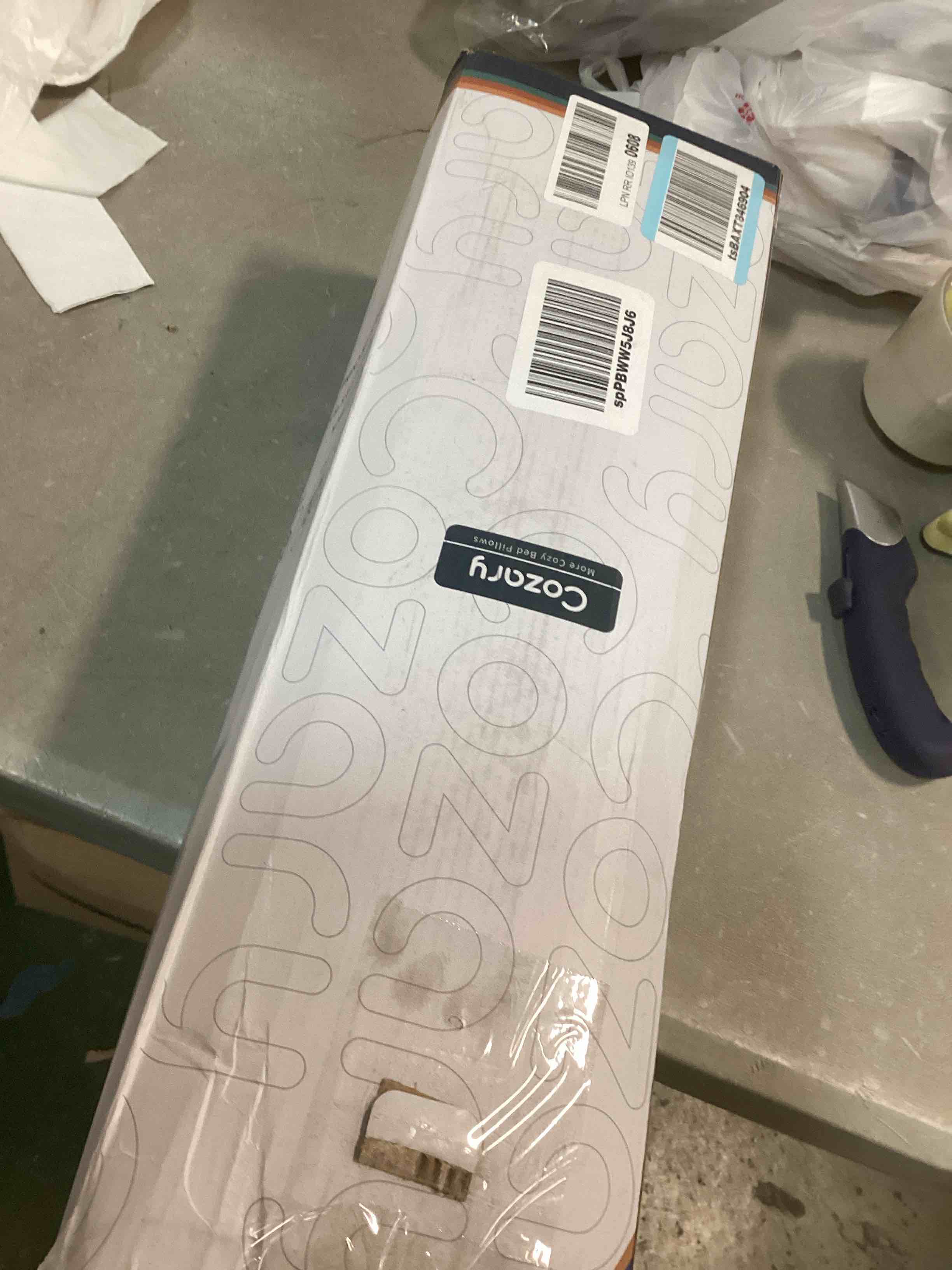 https://s3.amazonaws.com/lotting-images-prod/bidfta/RED6247773_1713964796469.jpeg