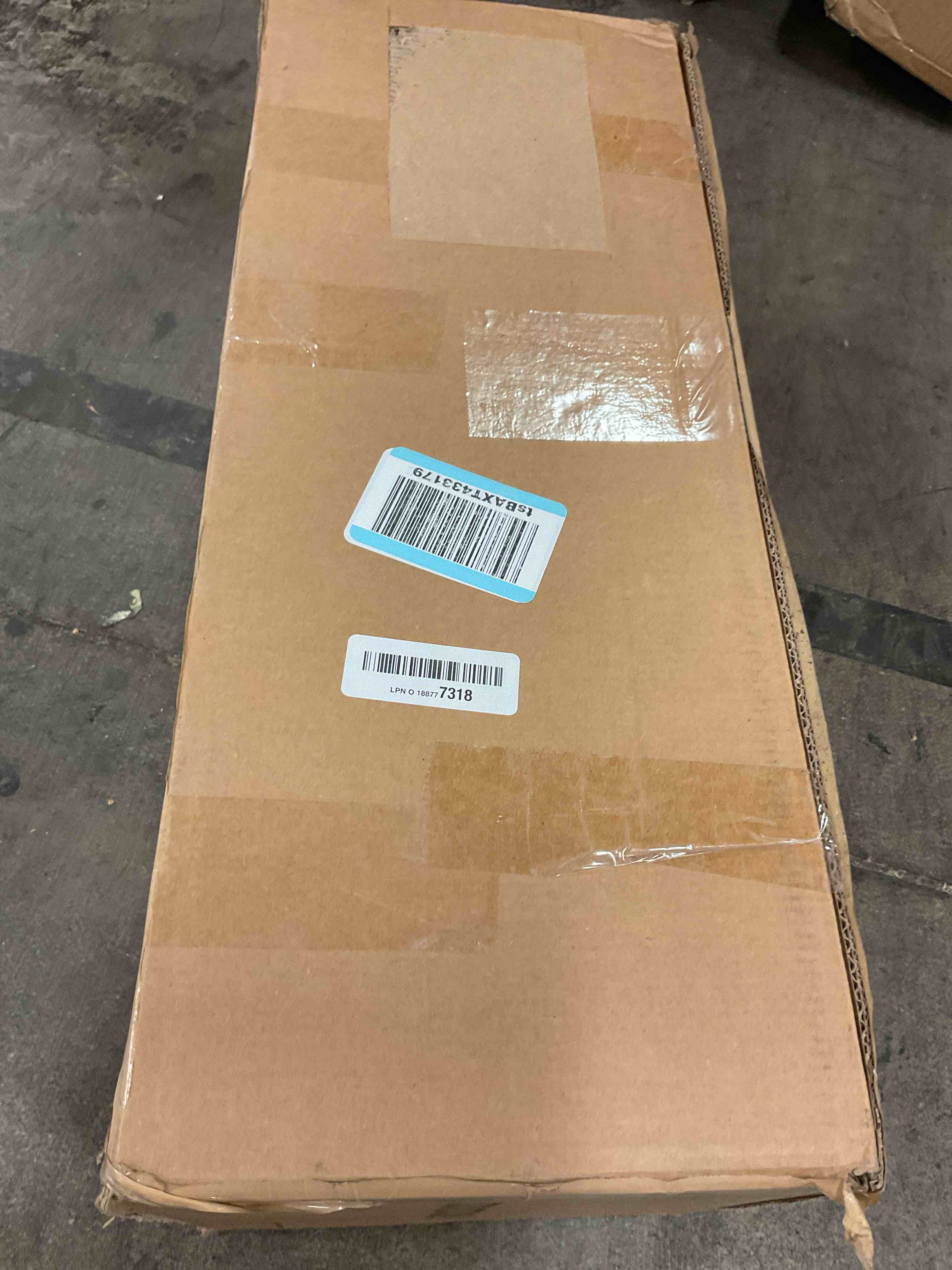 https://s3.amazonaws.com/lotting-images-prod/bidfta/RED6258404_1733771676636.jpeg