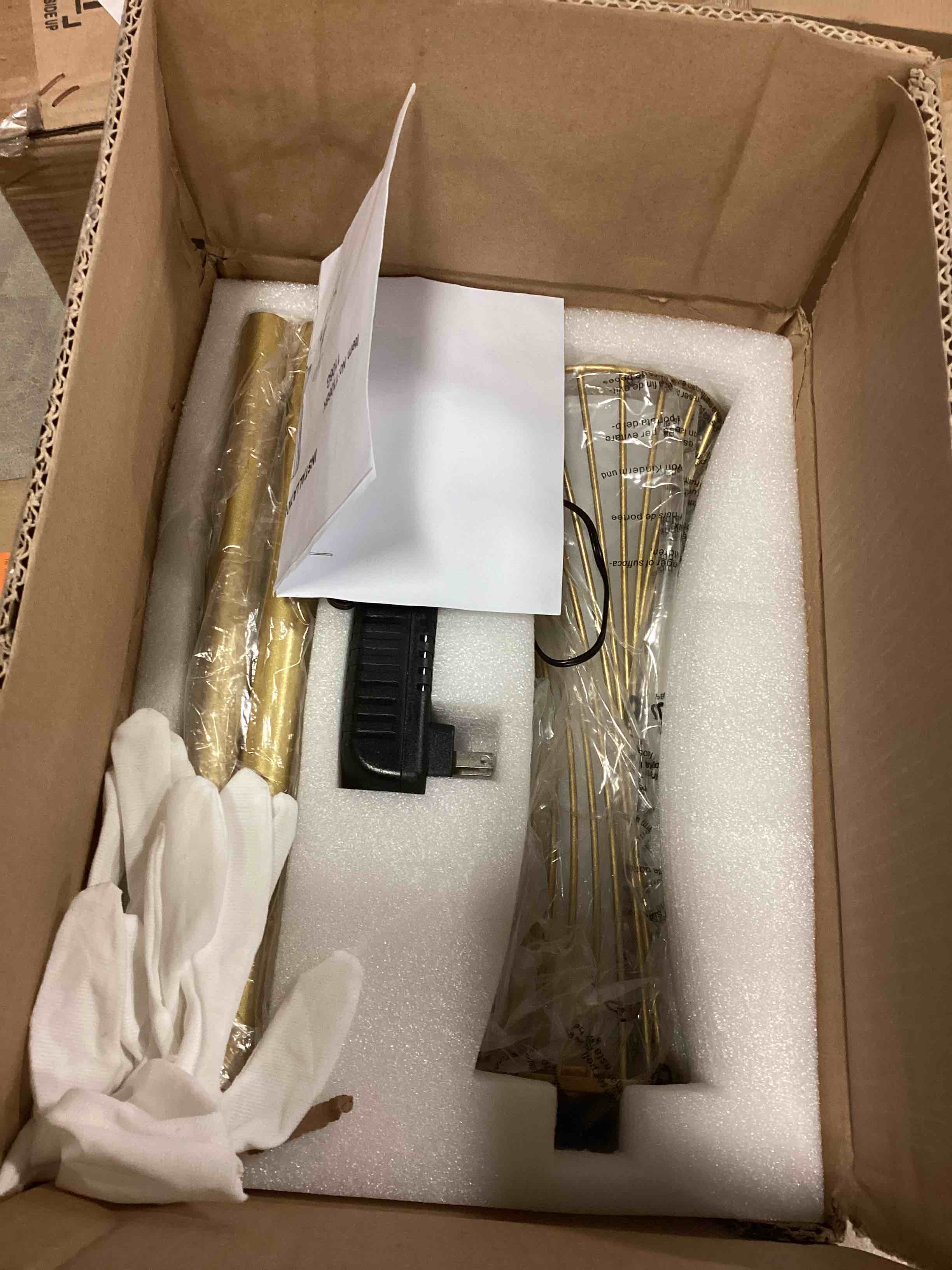 https://s3.amazonaws.com/lotting-images-prod/bidfta/RED6288603_1714060534029.jpeg