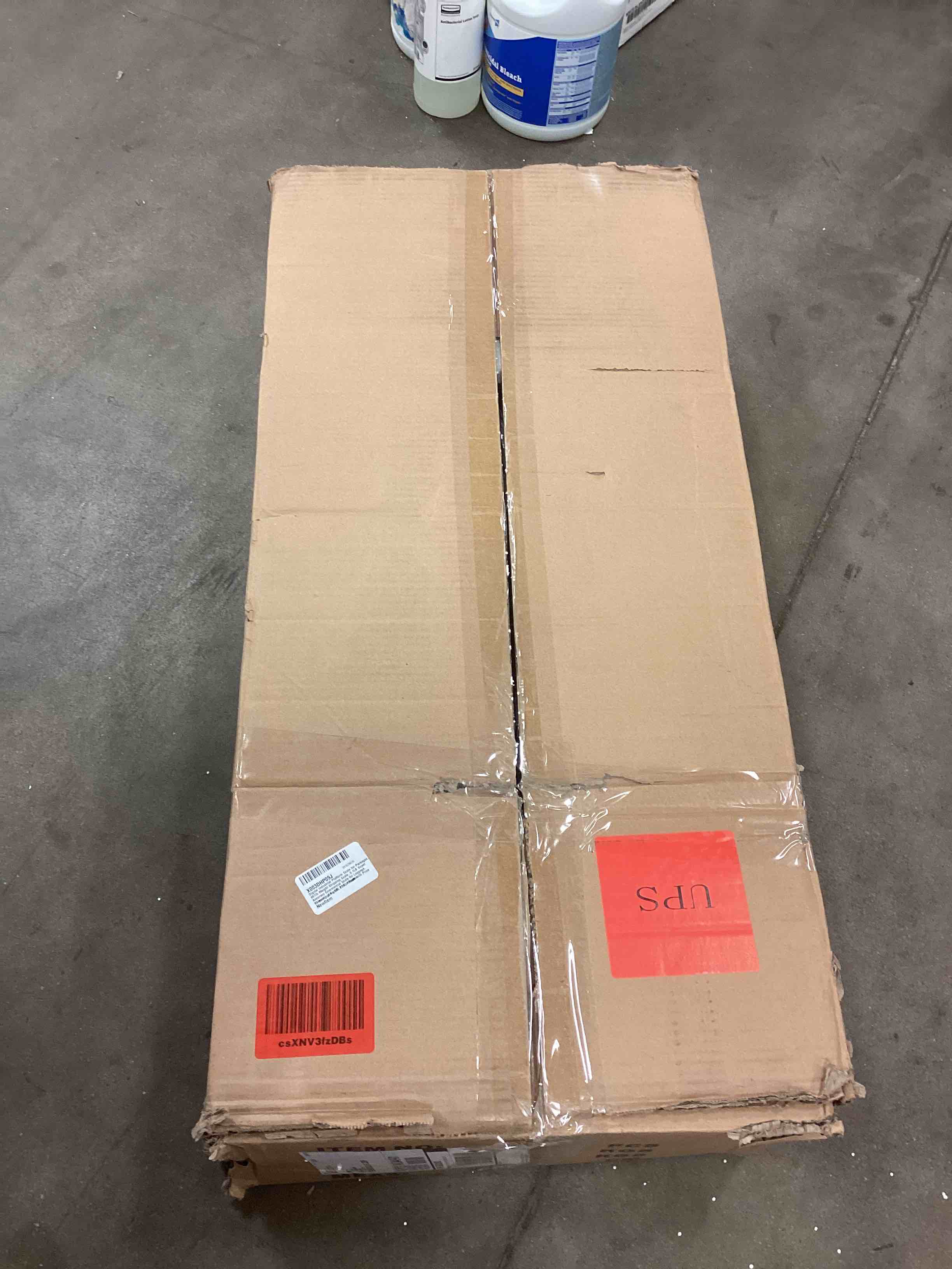 https://s3.amazonaws.com/lotting-images-prod/bidfta/RED6289464_1715271723893.jpeg