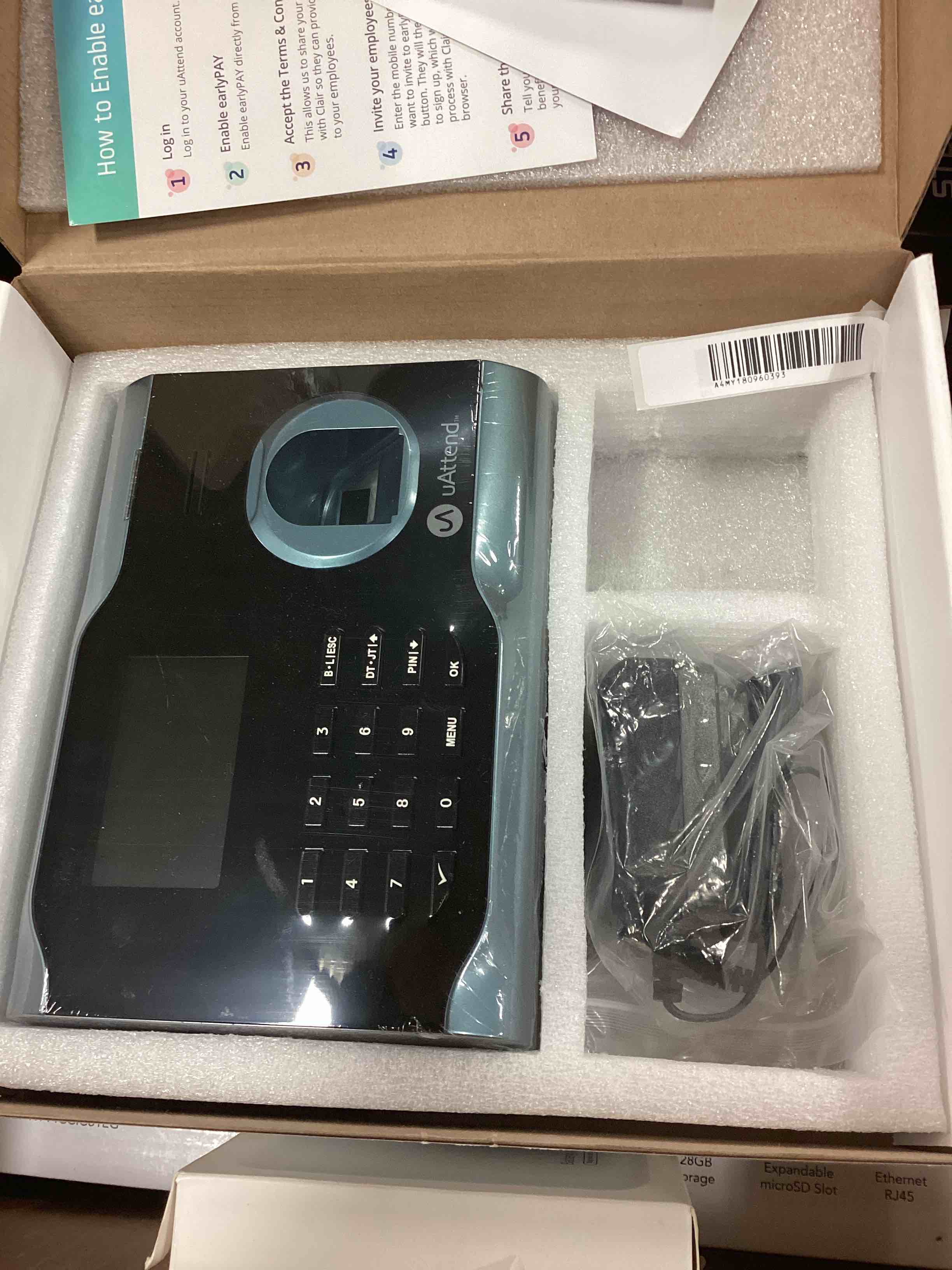 https://s3.amazonaws.com/lotting-images-prod/bidfta/RED6289511_1715278933876.jpeg