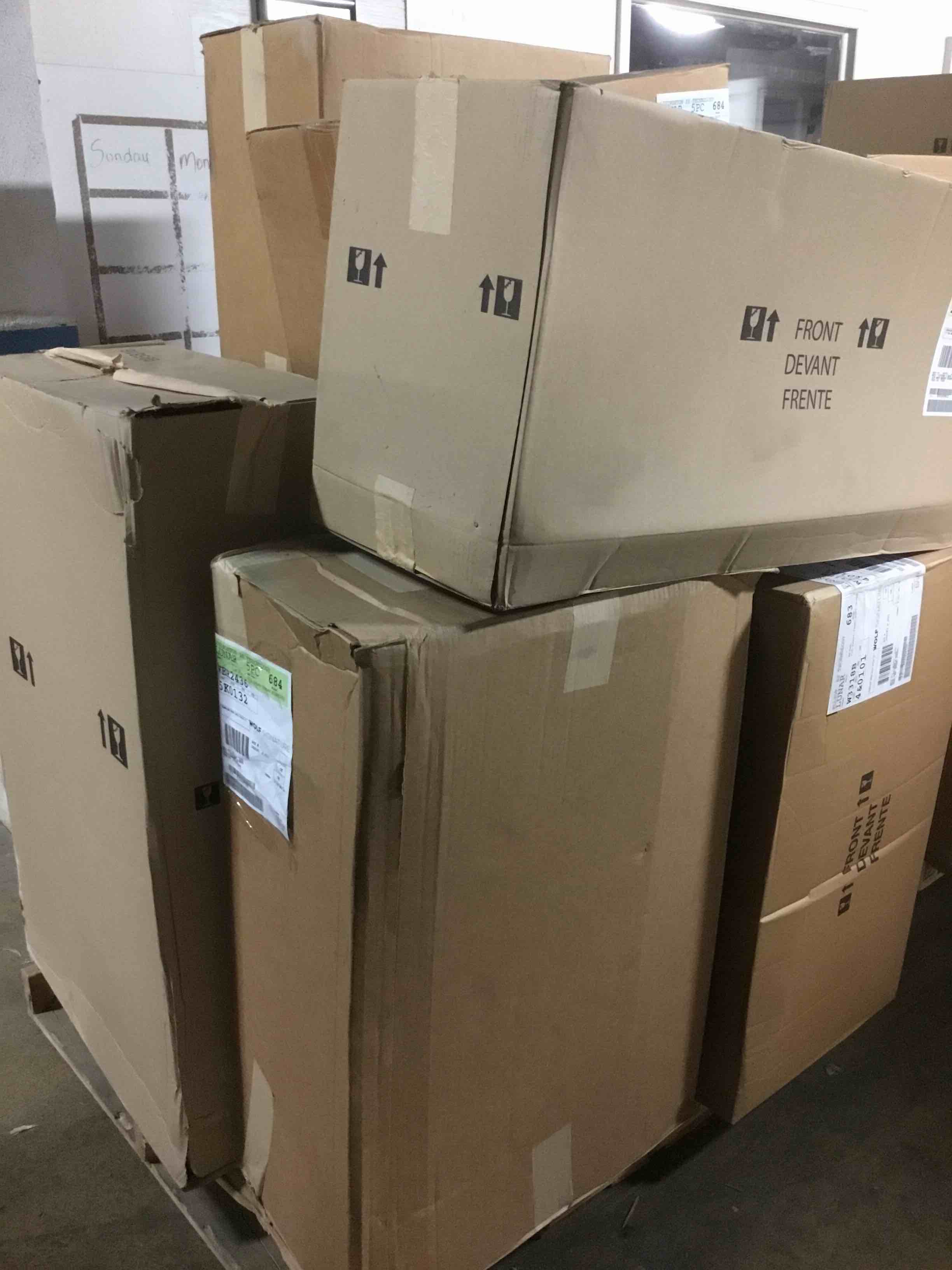 https://s3.amazonaws.com/lotting-images-prod/bidfta/RED6294424_1713802236829.jpeg