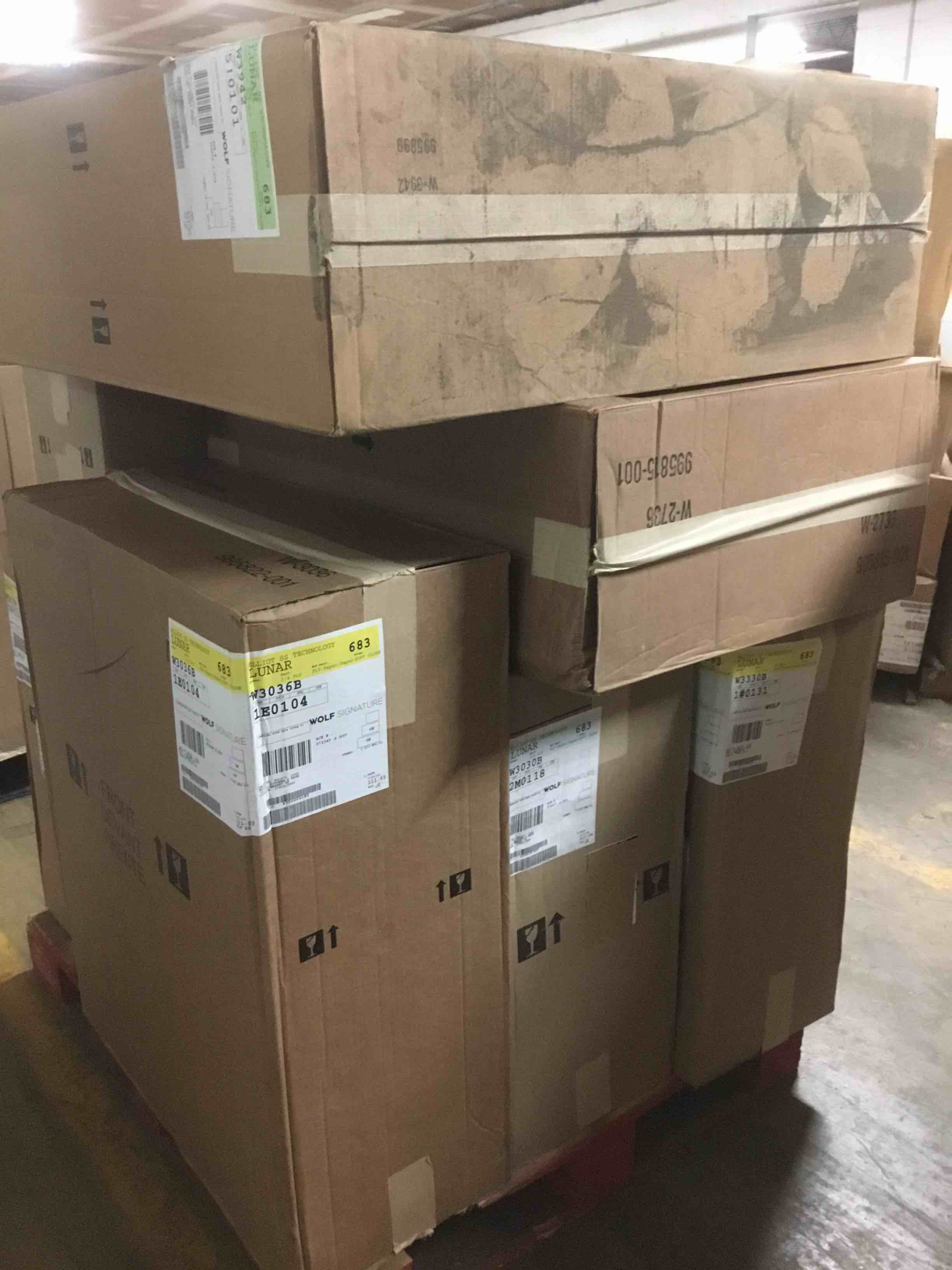 https://s3.amazonaws.com/lotting-images-prod/bidfta/RED6294427_1713802642434.jpeg