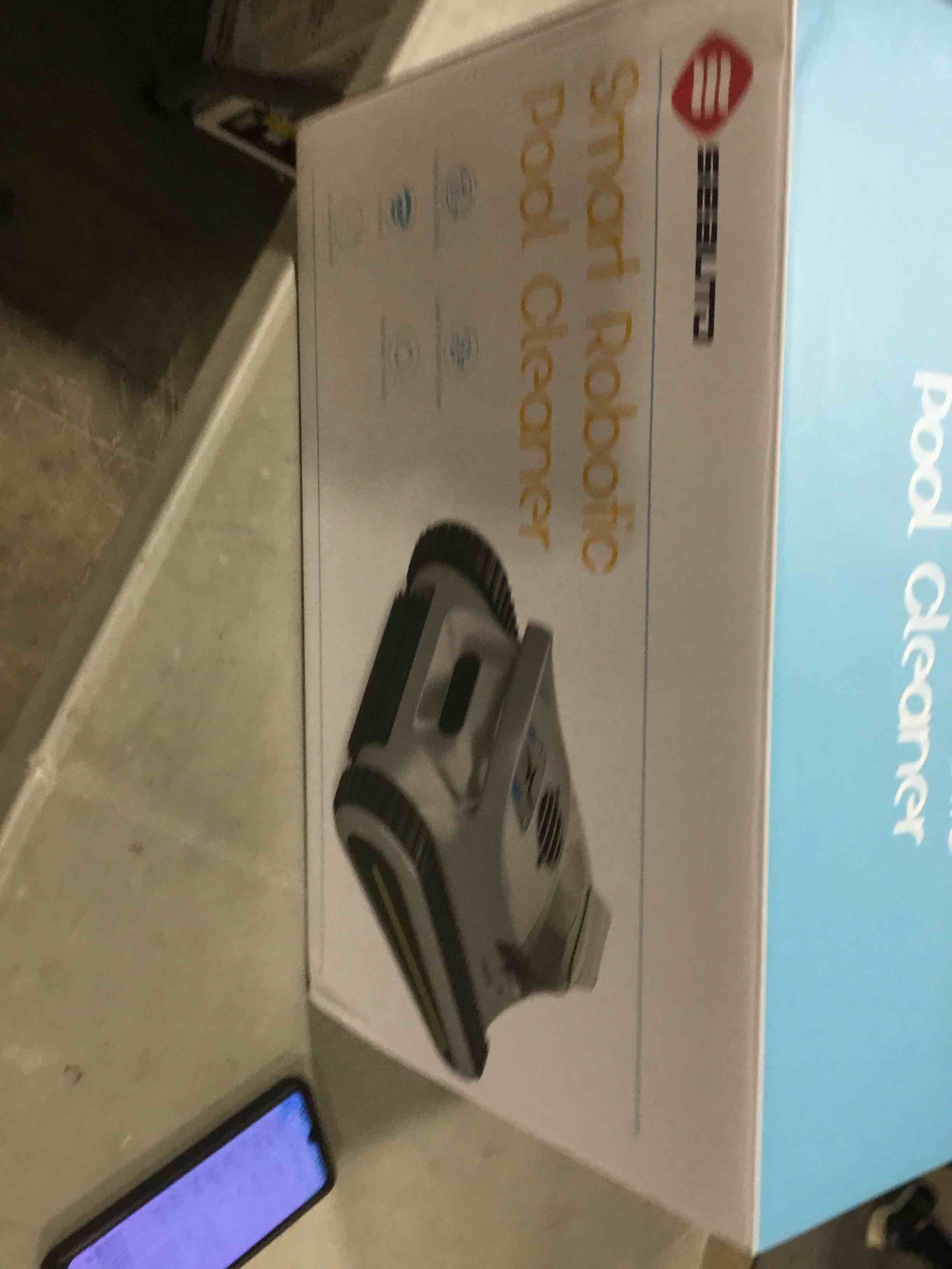 https://s3.amazonaws.com/lotting-images-prod/bidfta/RED6308330_1718017935639.jpeg