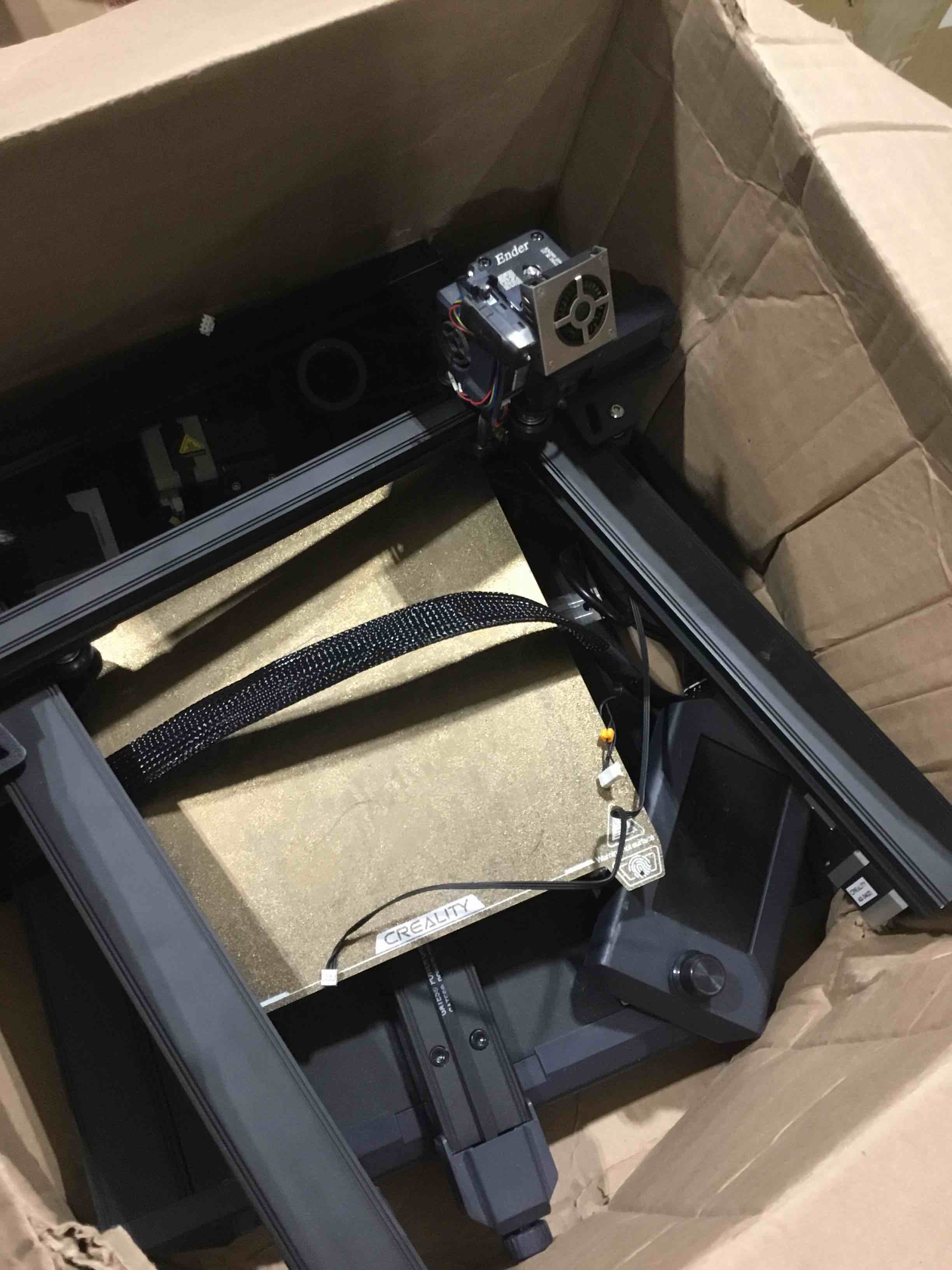 https://s3.amazonaws.com/lotting-images-prod/bidfta/RED6308340_1718021185483.jpeg