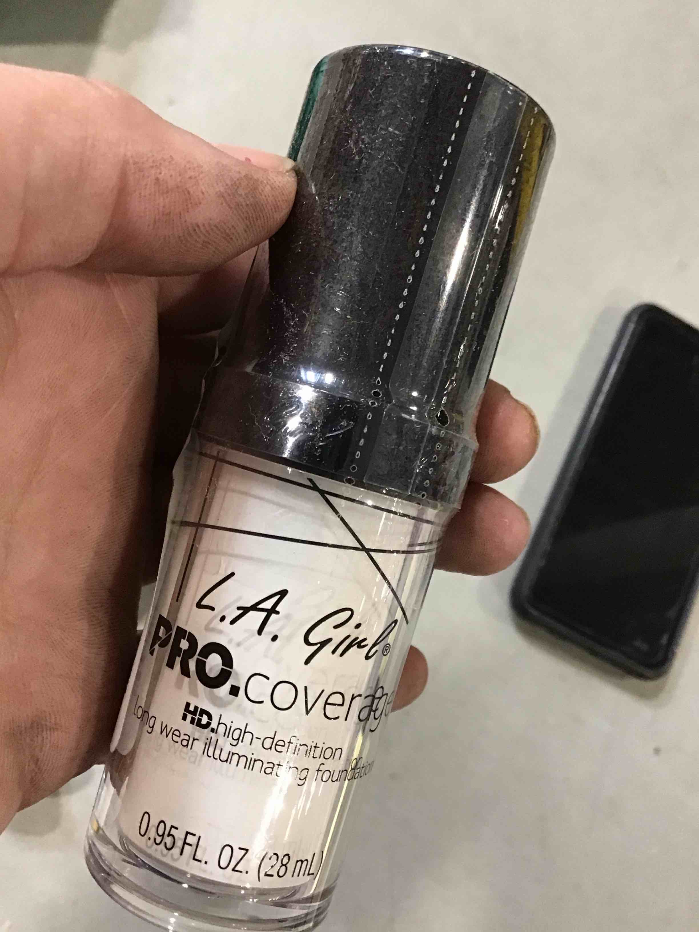 L.A. Girl Pro Coverage Liquid Foundation, Fair, 0.95 Fl Oz
