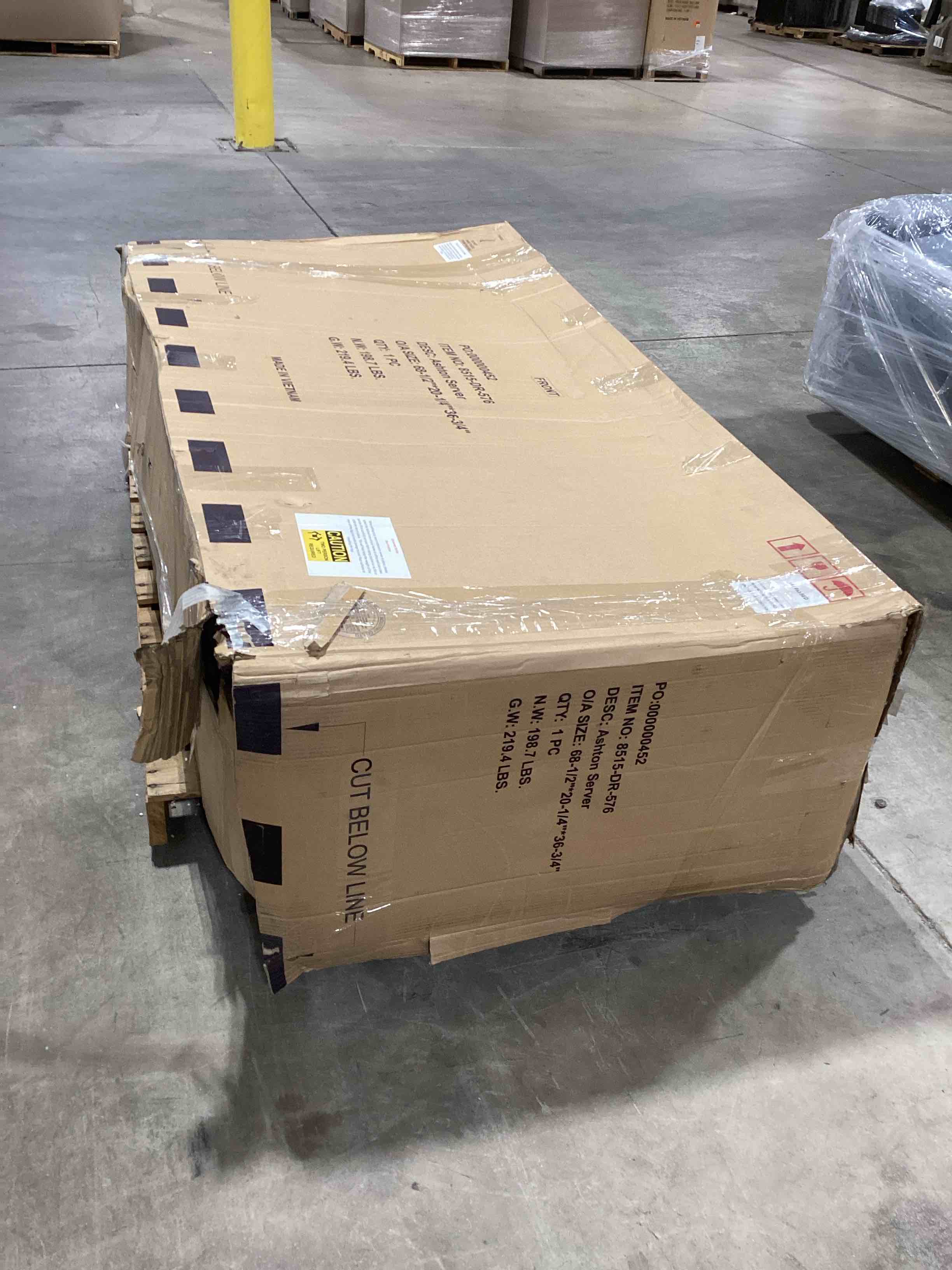 https://s3.amazonaws.com/lotting-images-prod/bidfta/RED6308869_1718809419279.jpeg
