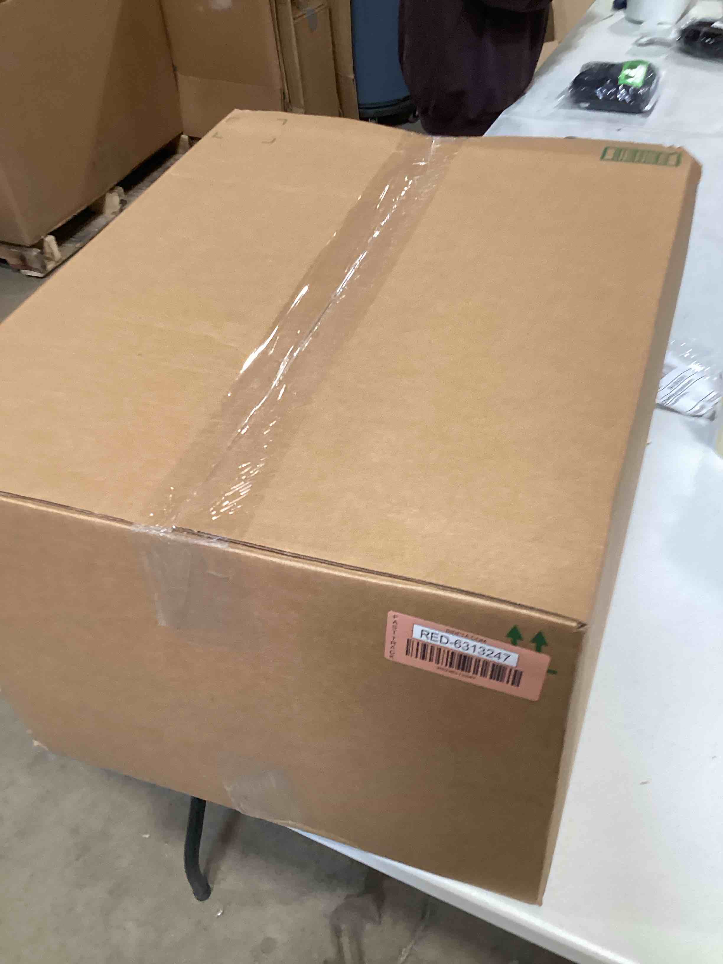https://s3.amazonaws.com/lotting-images-prod/bidfta/RED6313247_1728571879965.jpeg