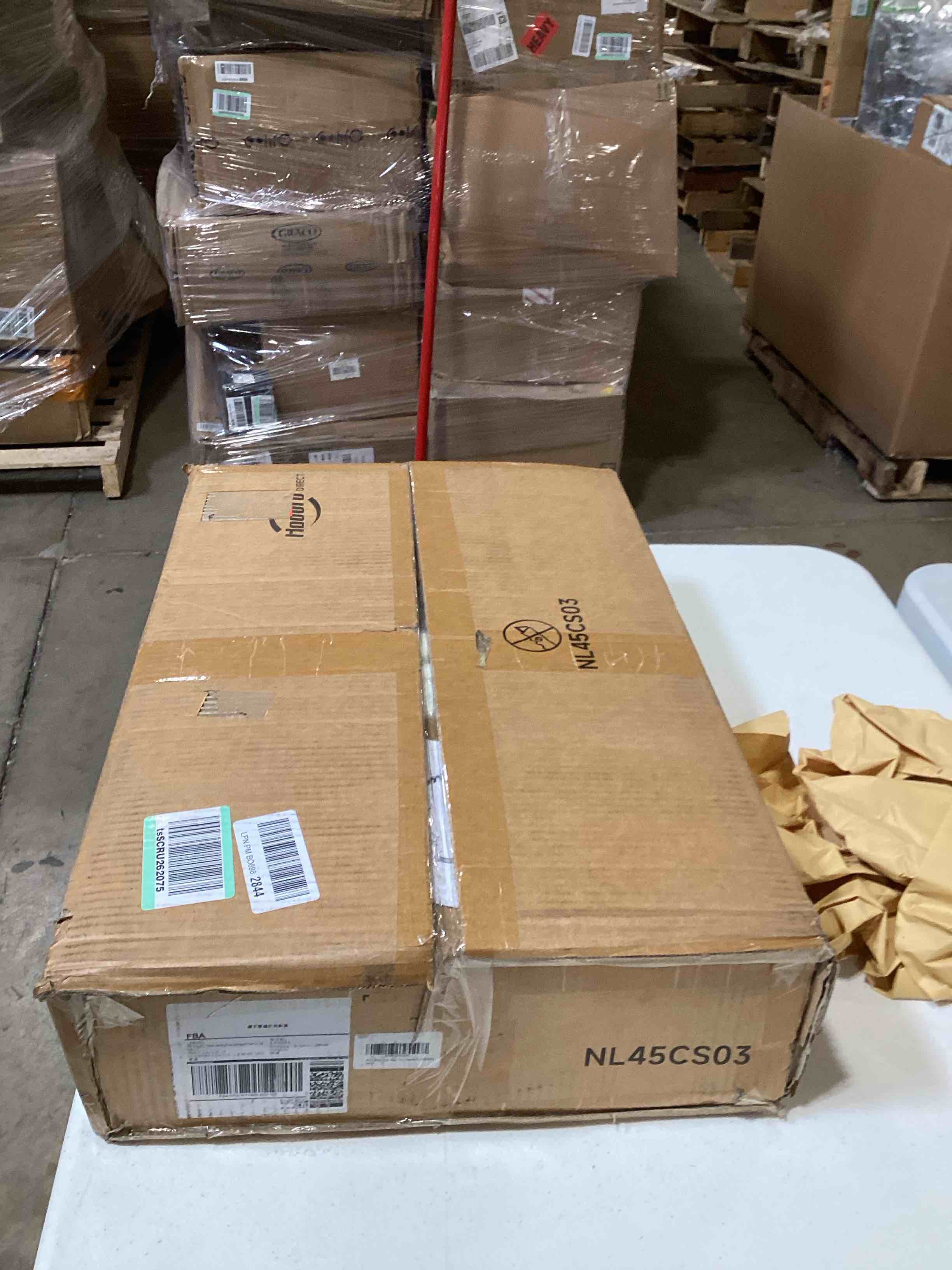 https://s3.amazonaws.com/lotting-images-prod/bidfta/RED6313303_1728585185940.jpeg
