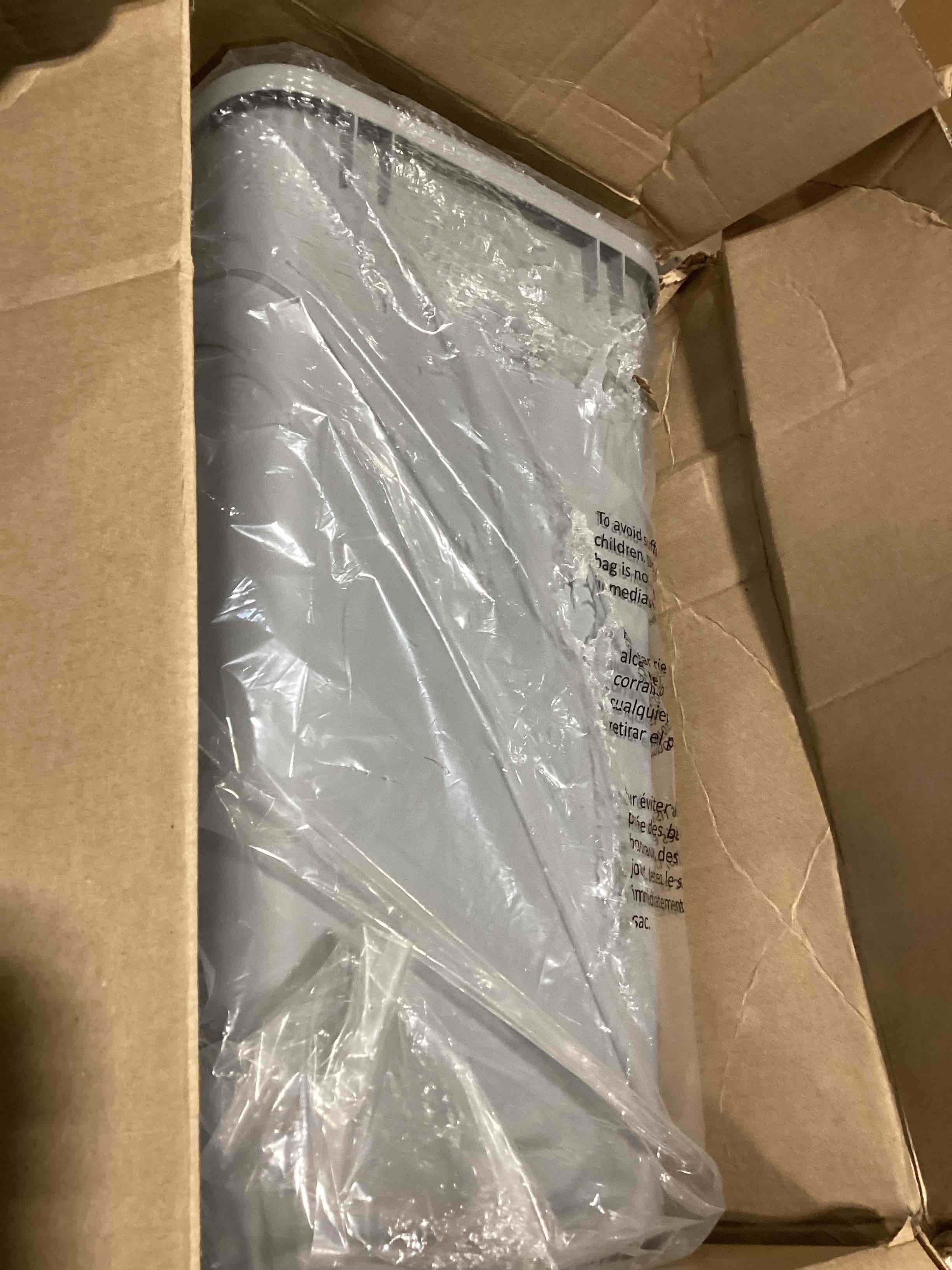 https://s3.amazonaws.com/lotting-images-prod/bidfta/RED6313345_1728648642940.jpeg