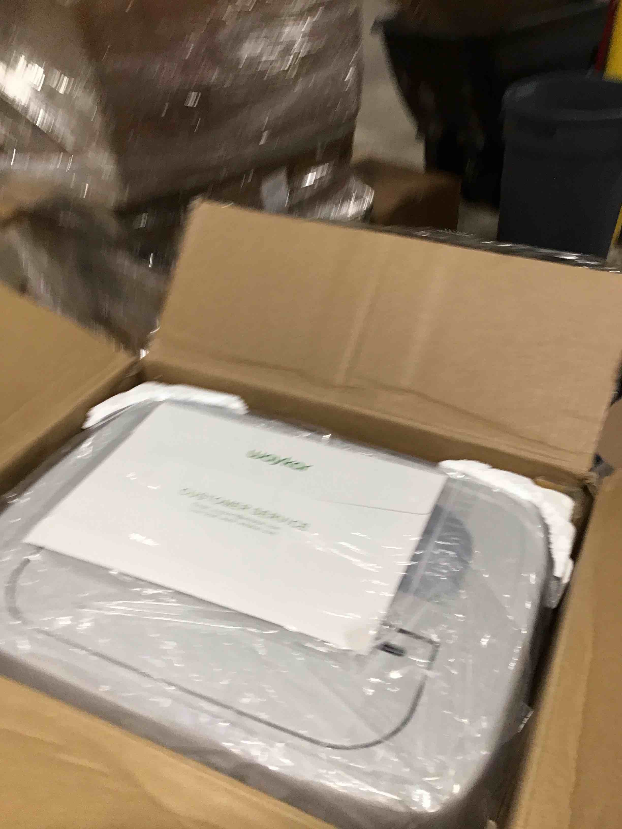 https://s3.amazonaws.com/lotting-images-prod/bidfta/RED6313403_1728993582189.jpeg