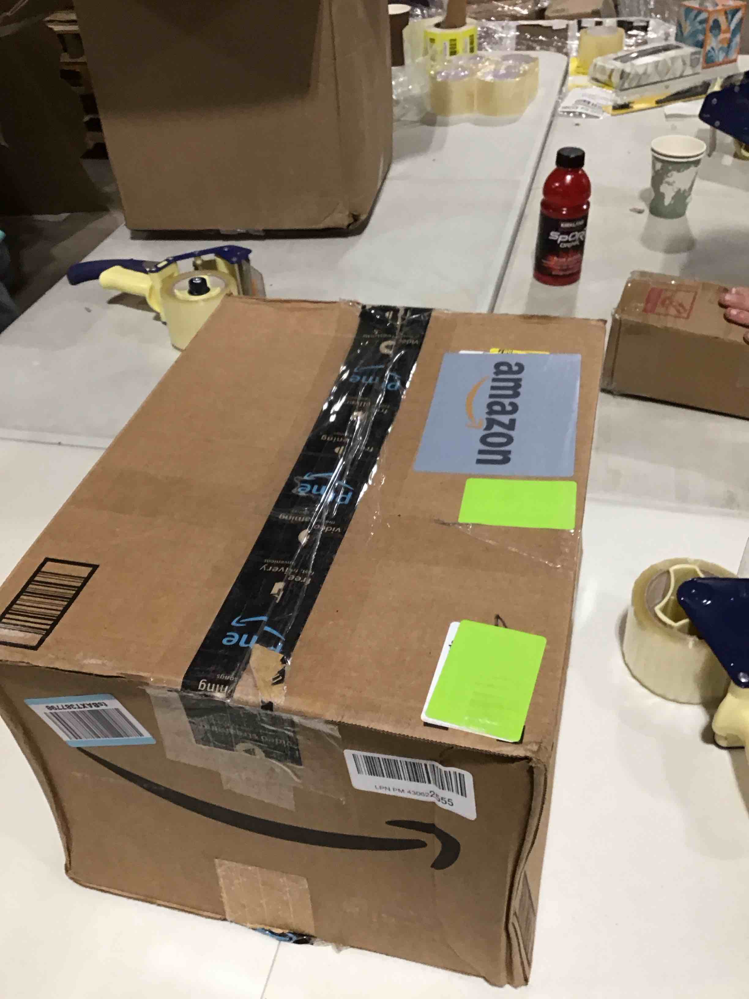 https://s3.amazonaws.com/lotting-images-prod/bidfta/RED6313414_1728995002488.jpeg