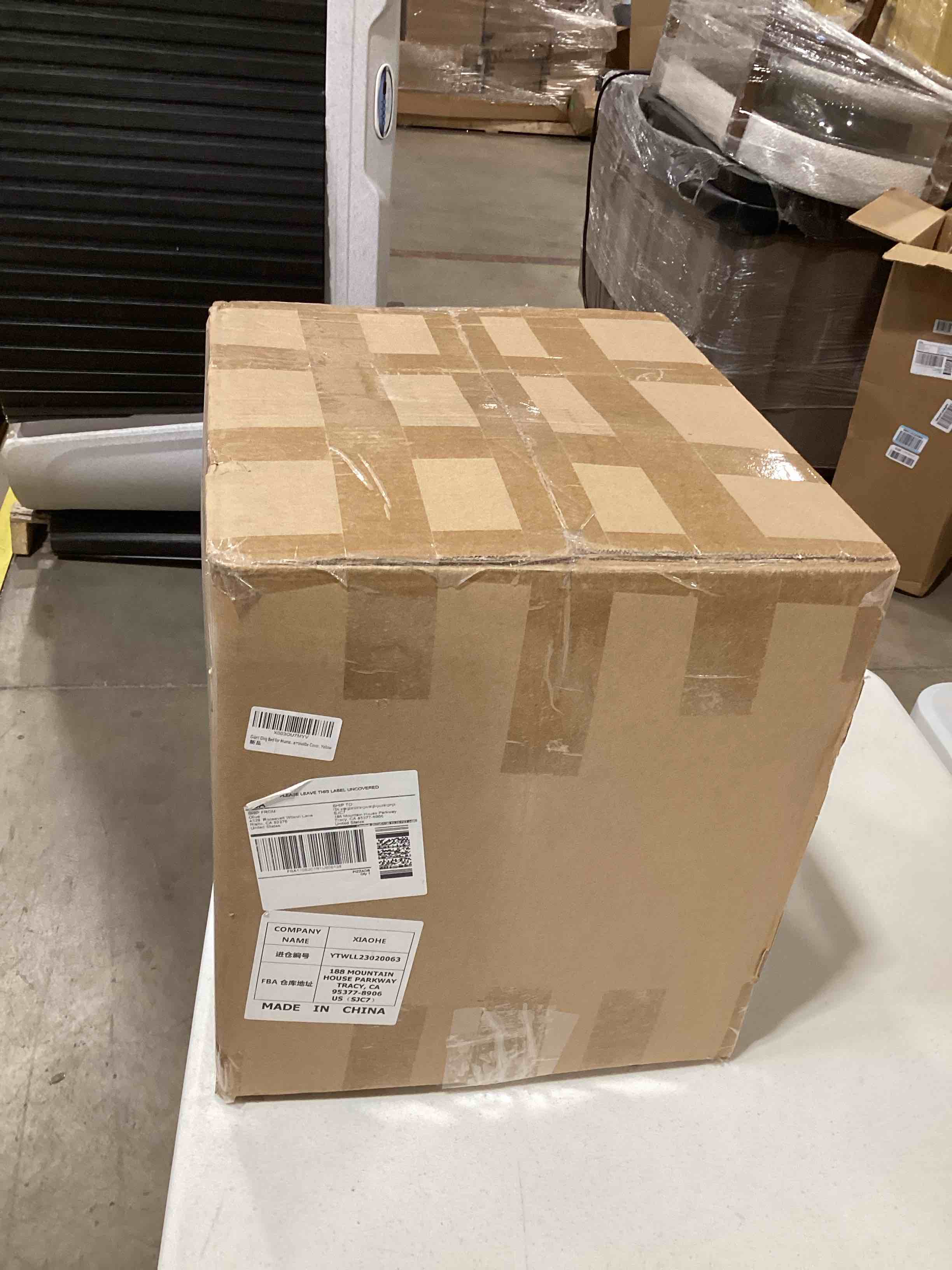 https://s3.amazonaws.com/lotting-images-prod/bidfta/RED6313804_1729185647110.jpeg