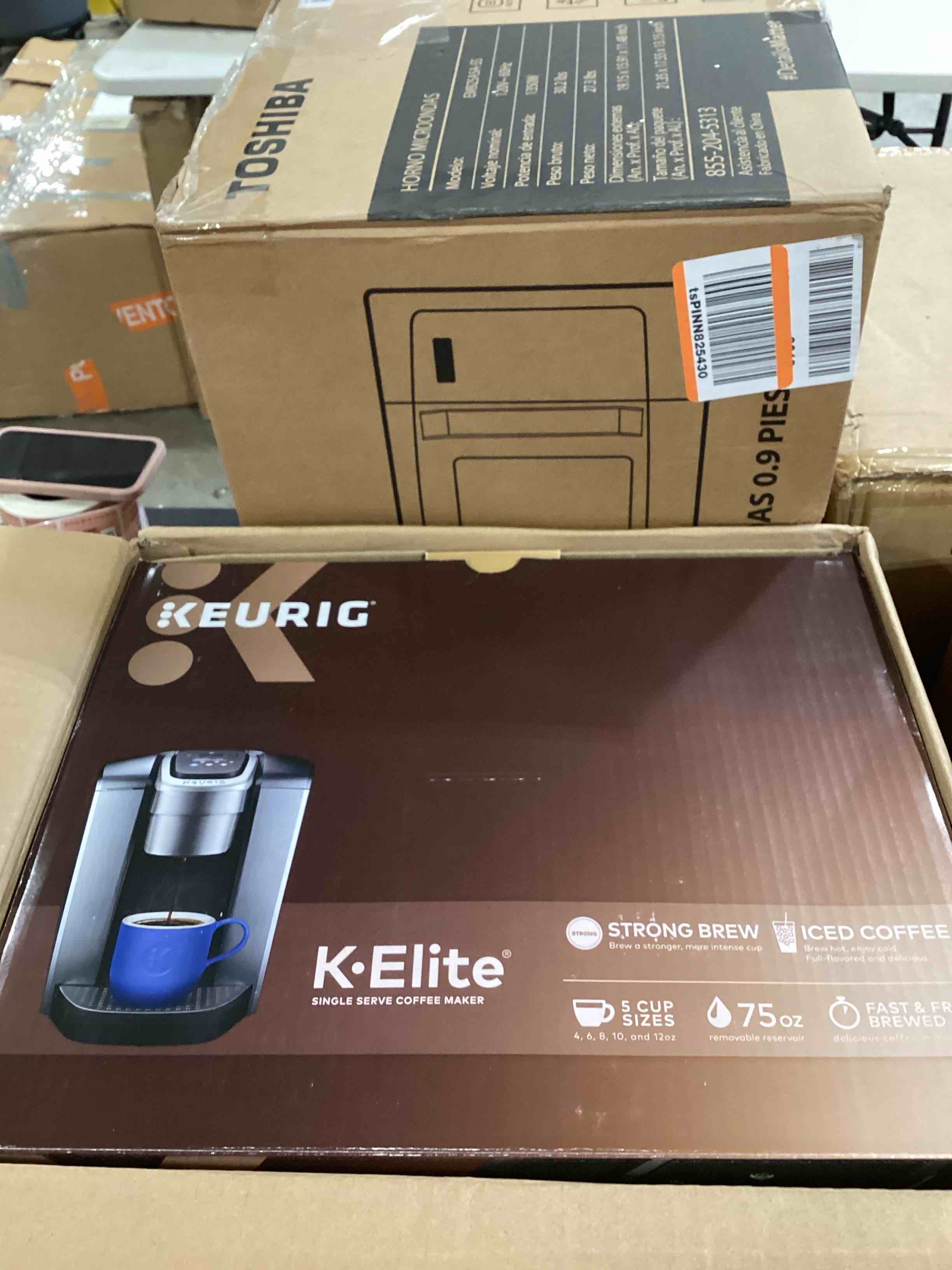 https://s3.amazonaws.com/lotting-images-prod/bidfta/RED6314524_1716912313693.jpeg