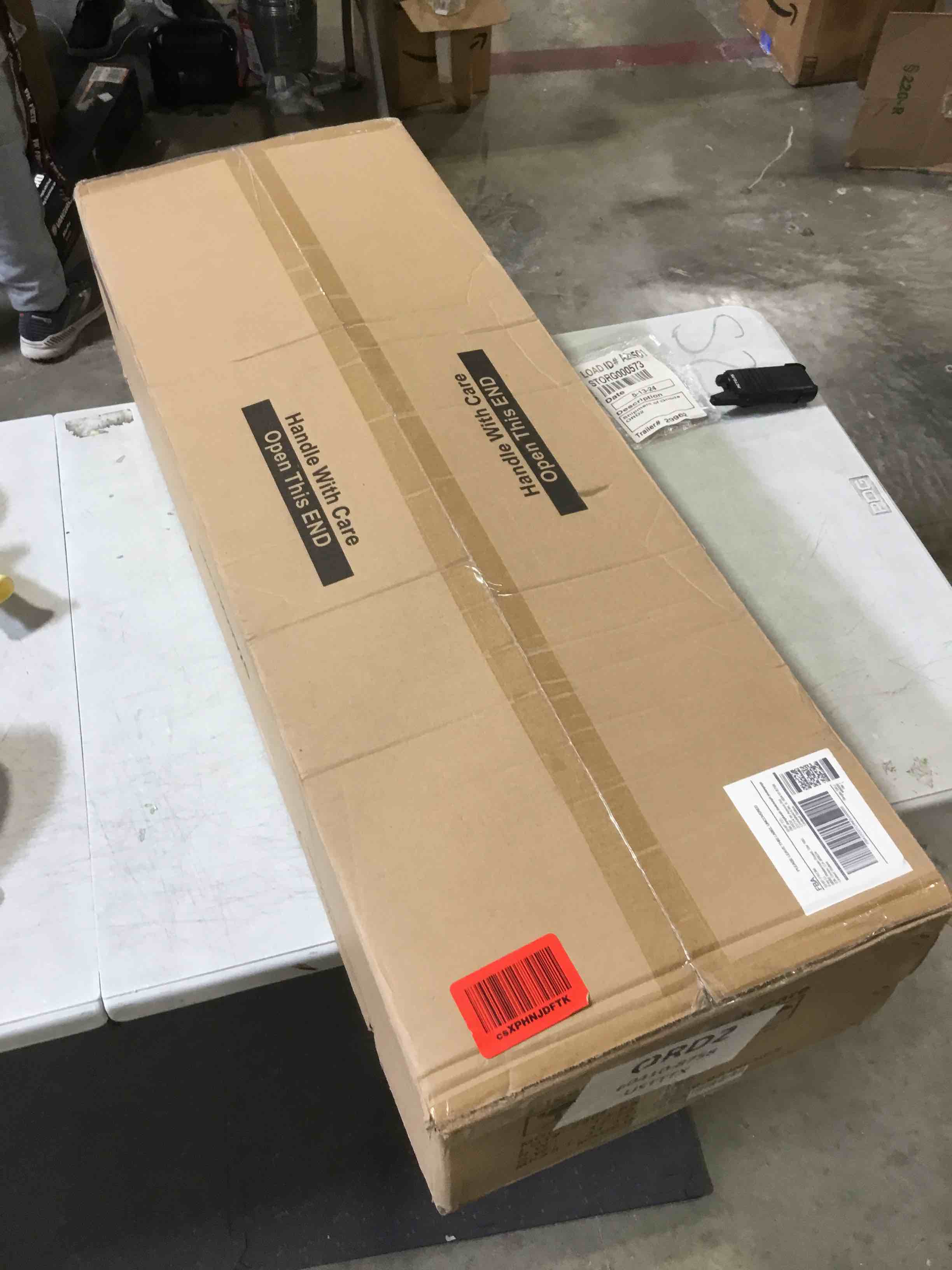 https://s3.amazonaws.com/lotting-images-prod/bidfta/RED6314725_1717522342899.jpeg