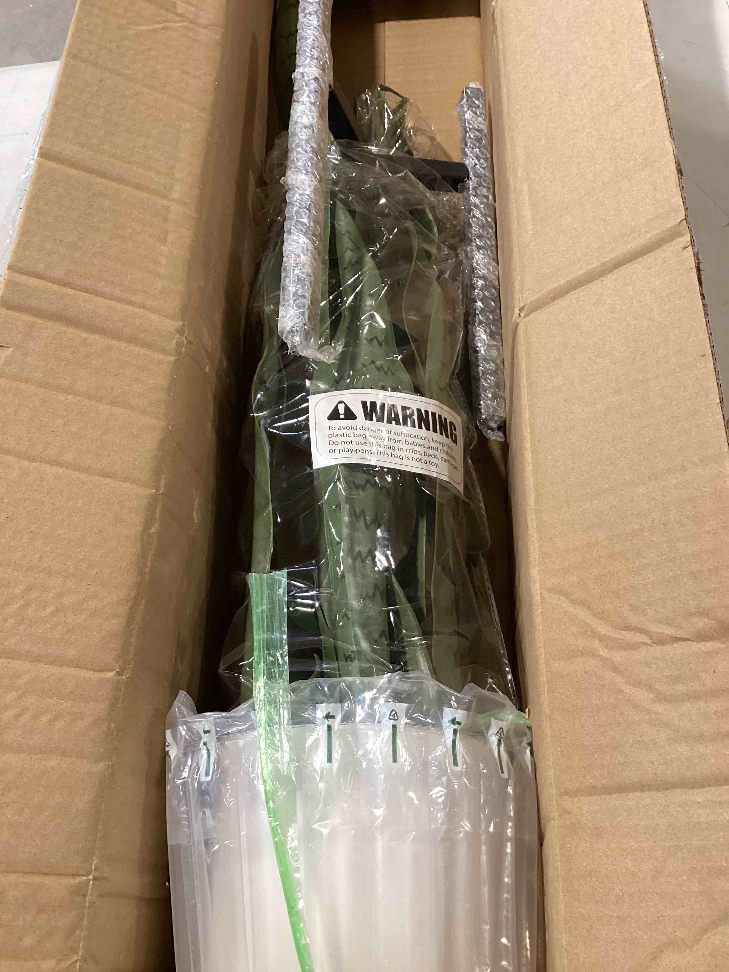 https://s3.amazonaws.com/lotting-images-prod/bidfta/RED6314804_1717611337532.jpeg