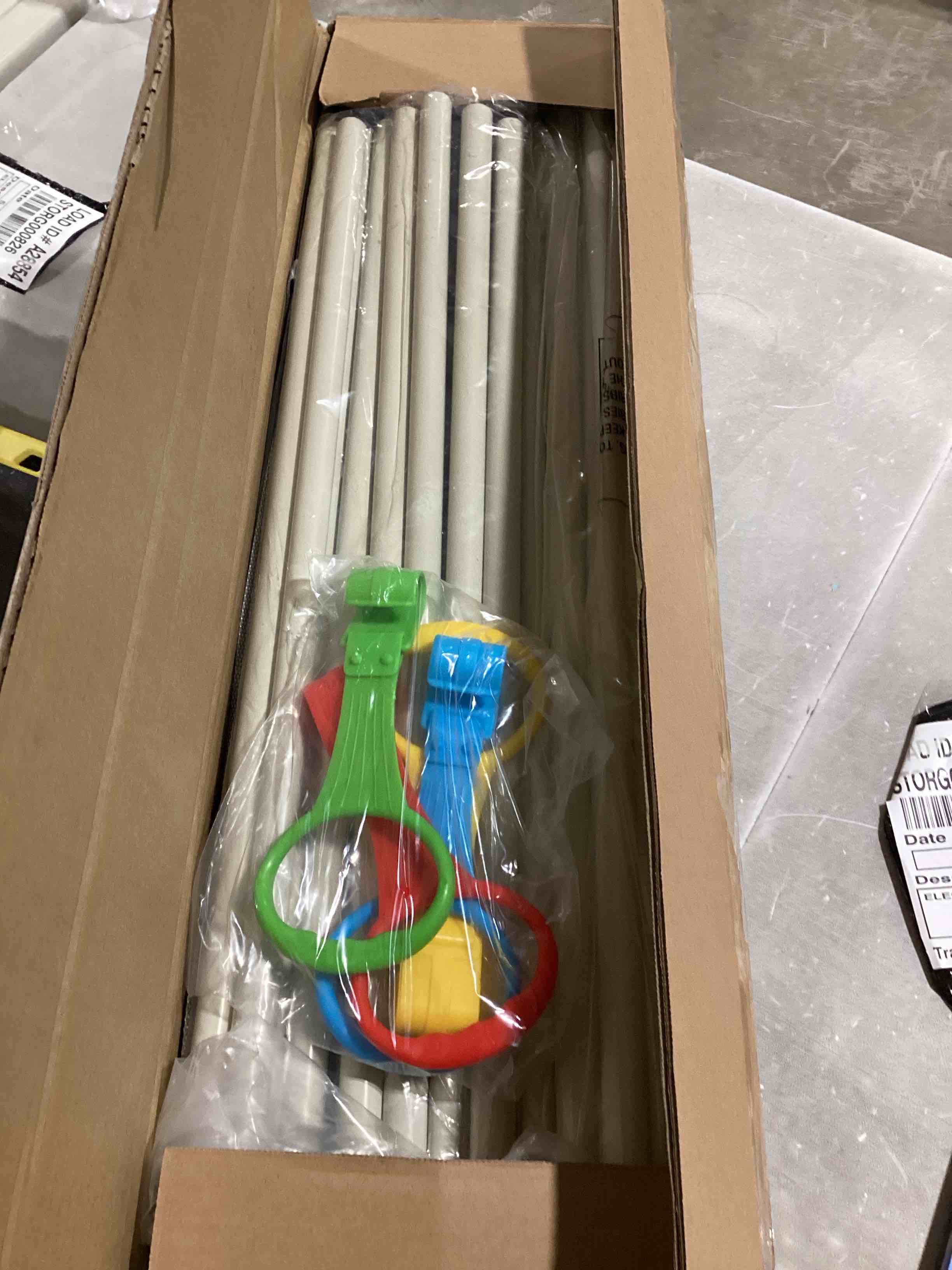 https://s3.amazonaws.com/lotting-images-prod/bidfta/RED6314988_1718020475842.jpeg
