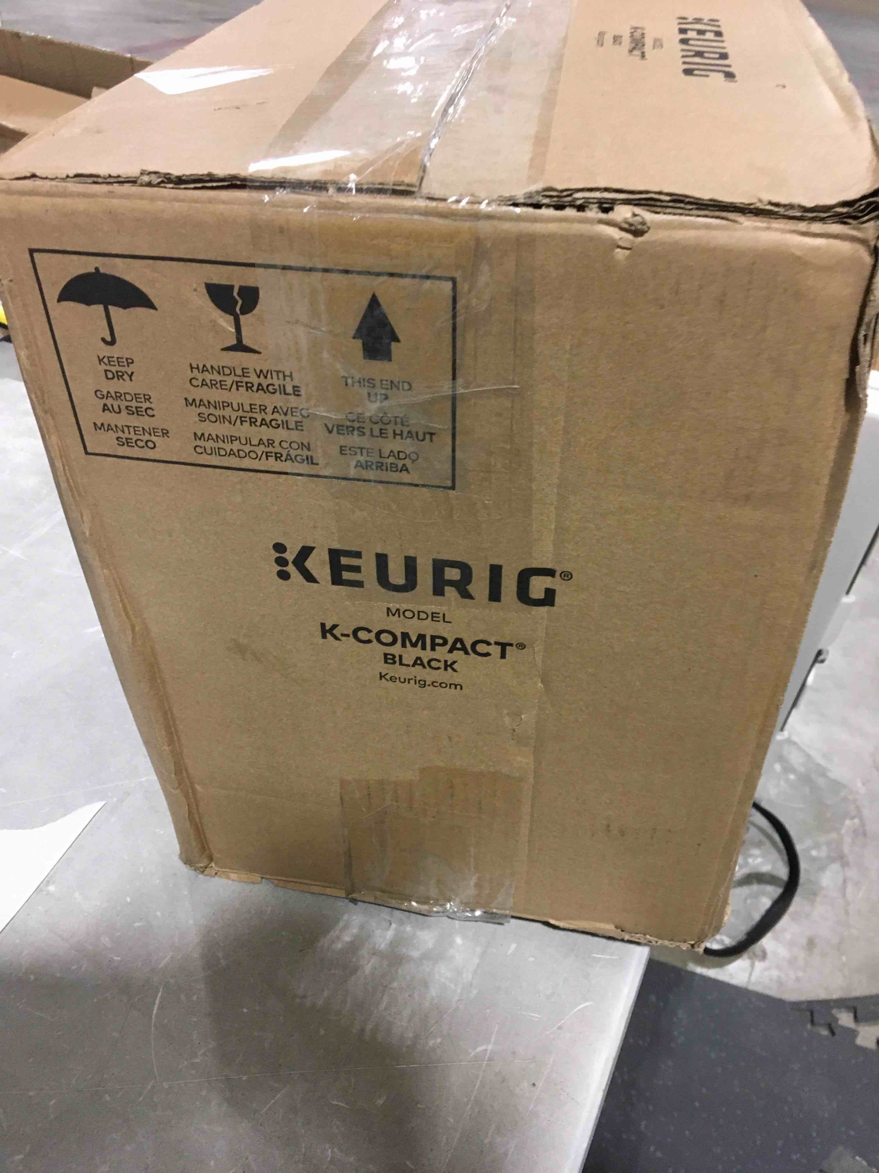 https://s3.amazonaws.com/lotting-images-prod/bidfta/RED6314995_1718021013376.jpeg