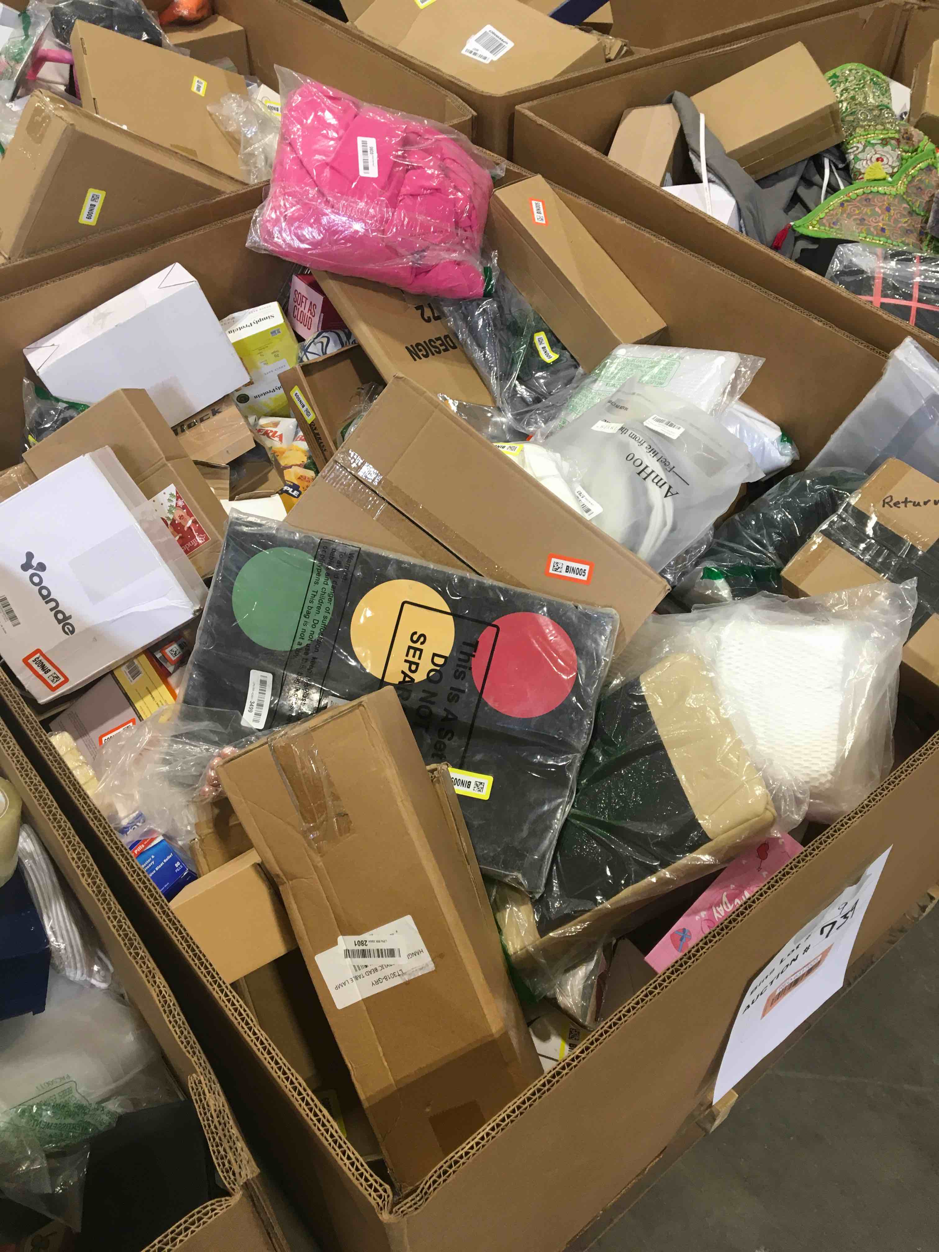 https://s3.amazonaws.com/lotting-images-prod/bidfta/RED6317023_1716589285129.jpeg