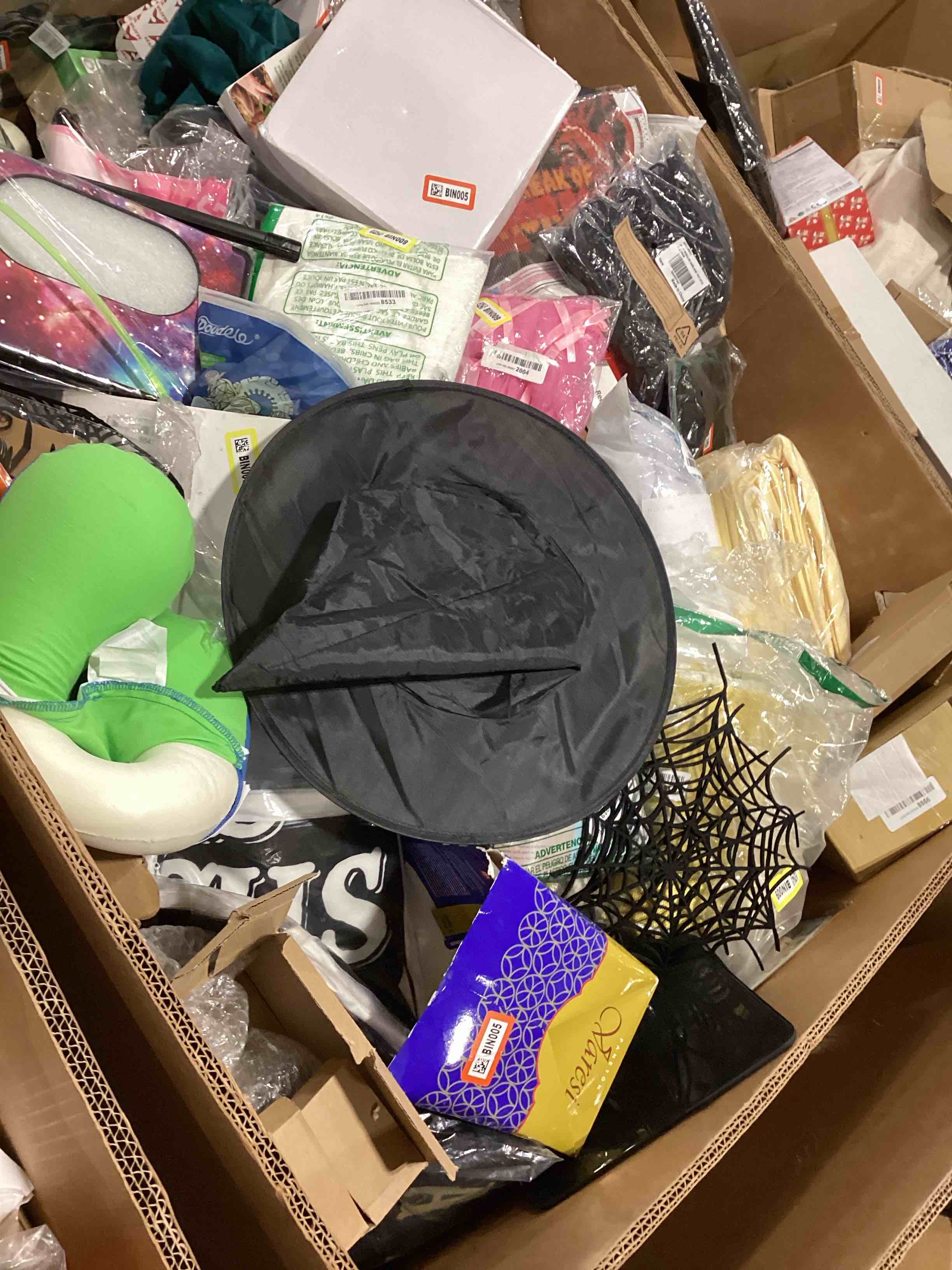 https://s3.amazonaws.com/lotting-images-prod/bidfta/RED6317074_1717800383858.jpeg