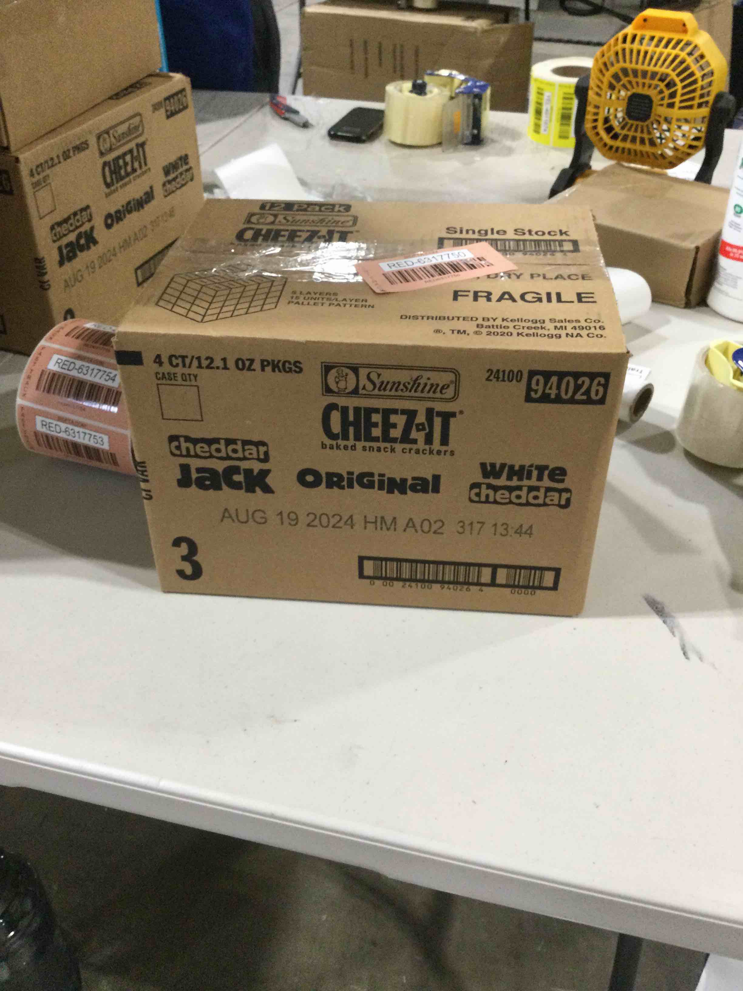 https://s3.amazonaws.com/lotting-images-prod/bidfta/RED6317764_1724247495472.jpeg