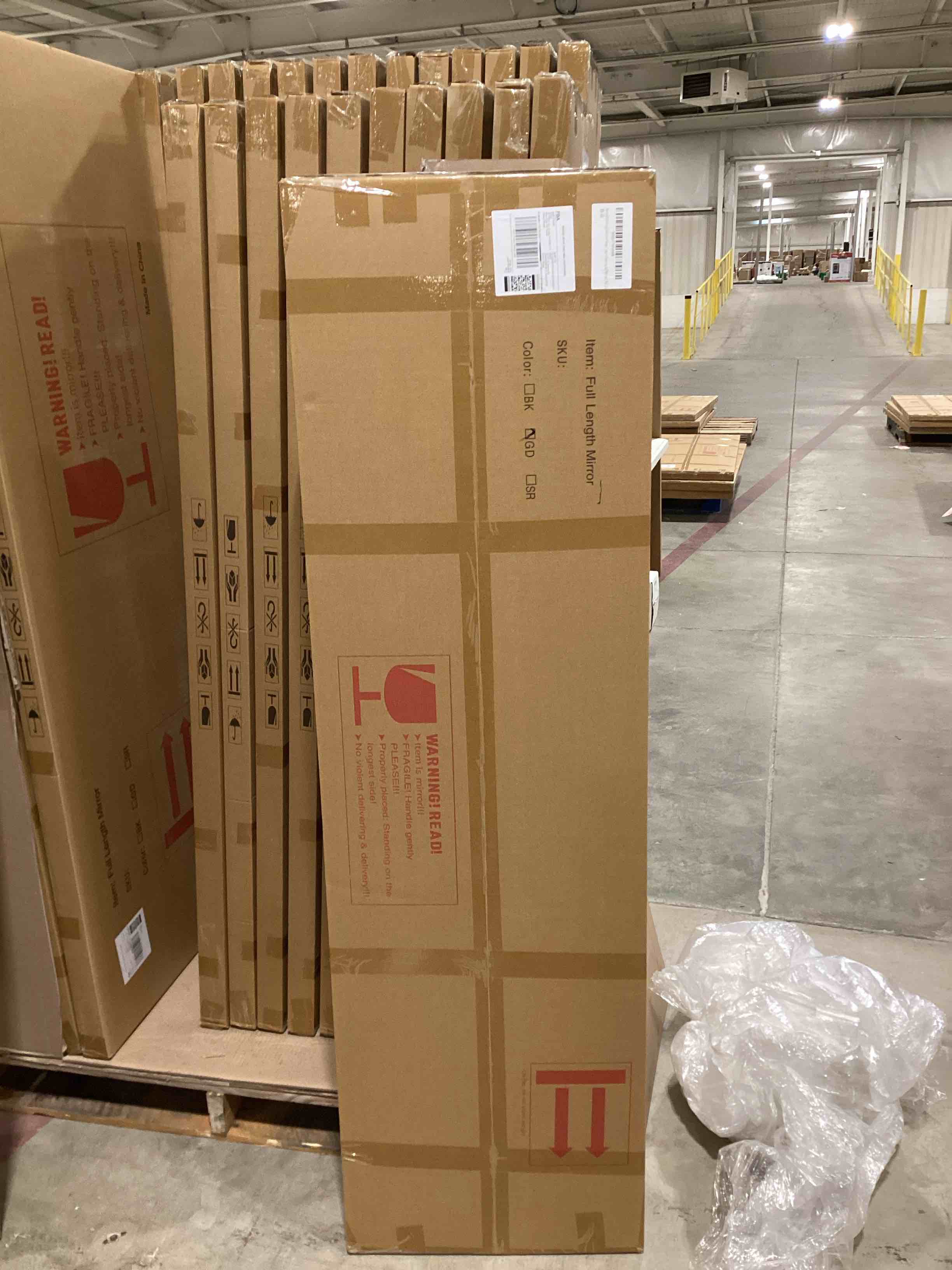 https://s3.amazonaws.com/lotting-images-prod/bidfta/RED6319176_1716992859994.jpeg