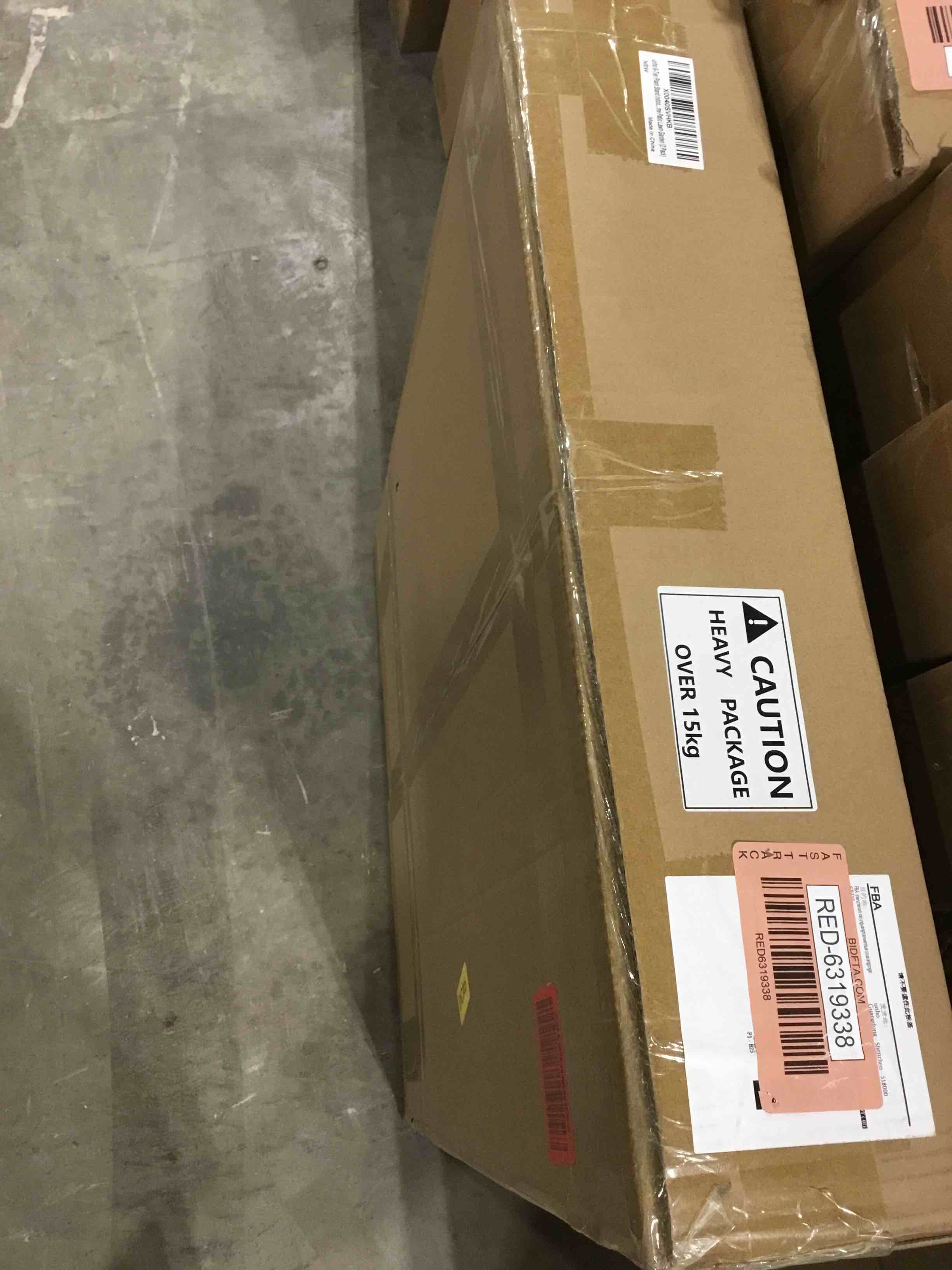 https://s3.amazonaws.com/lotting-images-prod/bidfta/RED6319338_1717417627221.jpeg