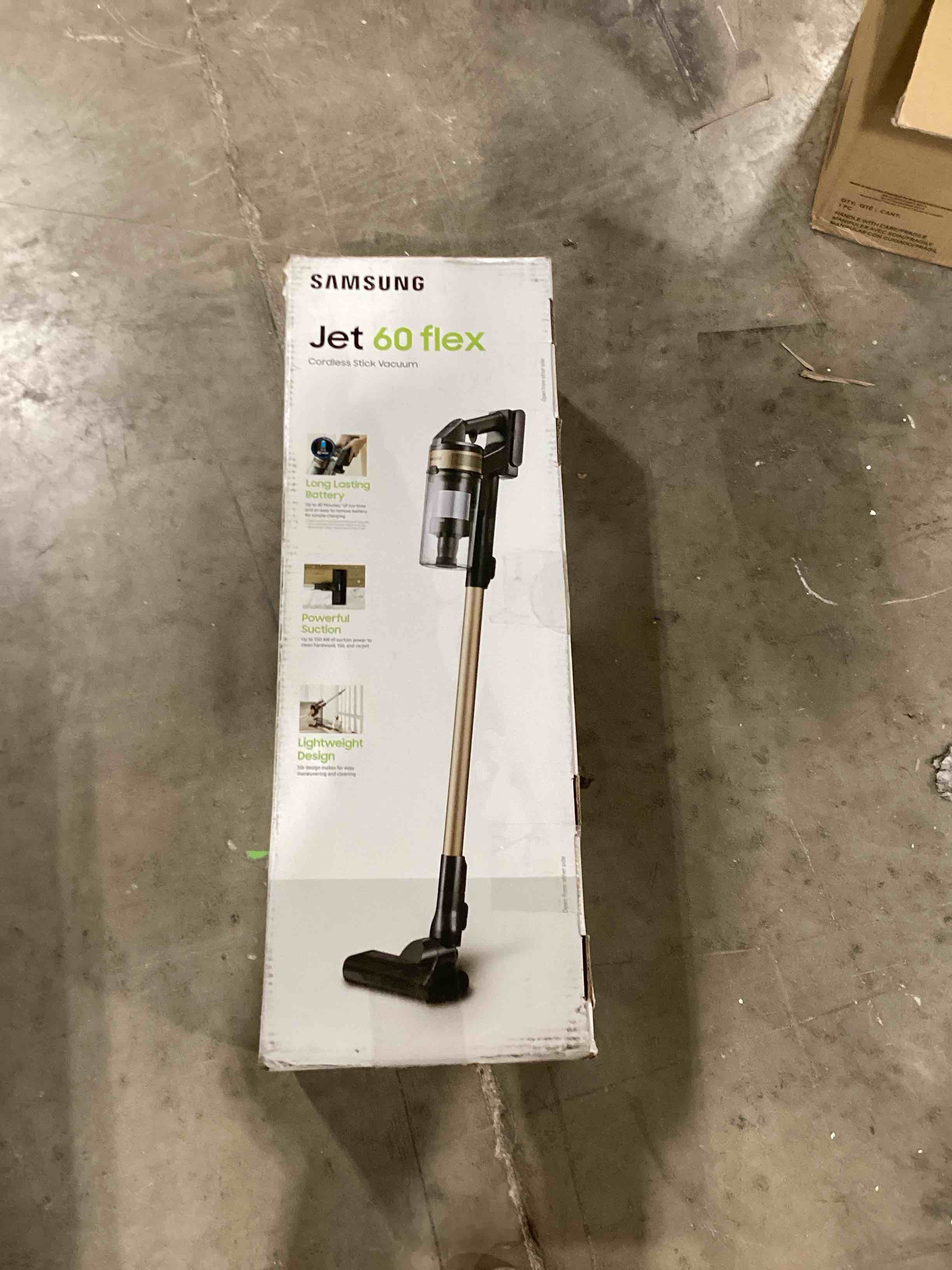 https://s3.amazonaws.com/lotting-images-prod/bidfta/RED6319877_1718722354001.jpeg
