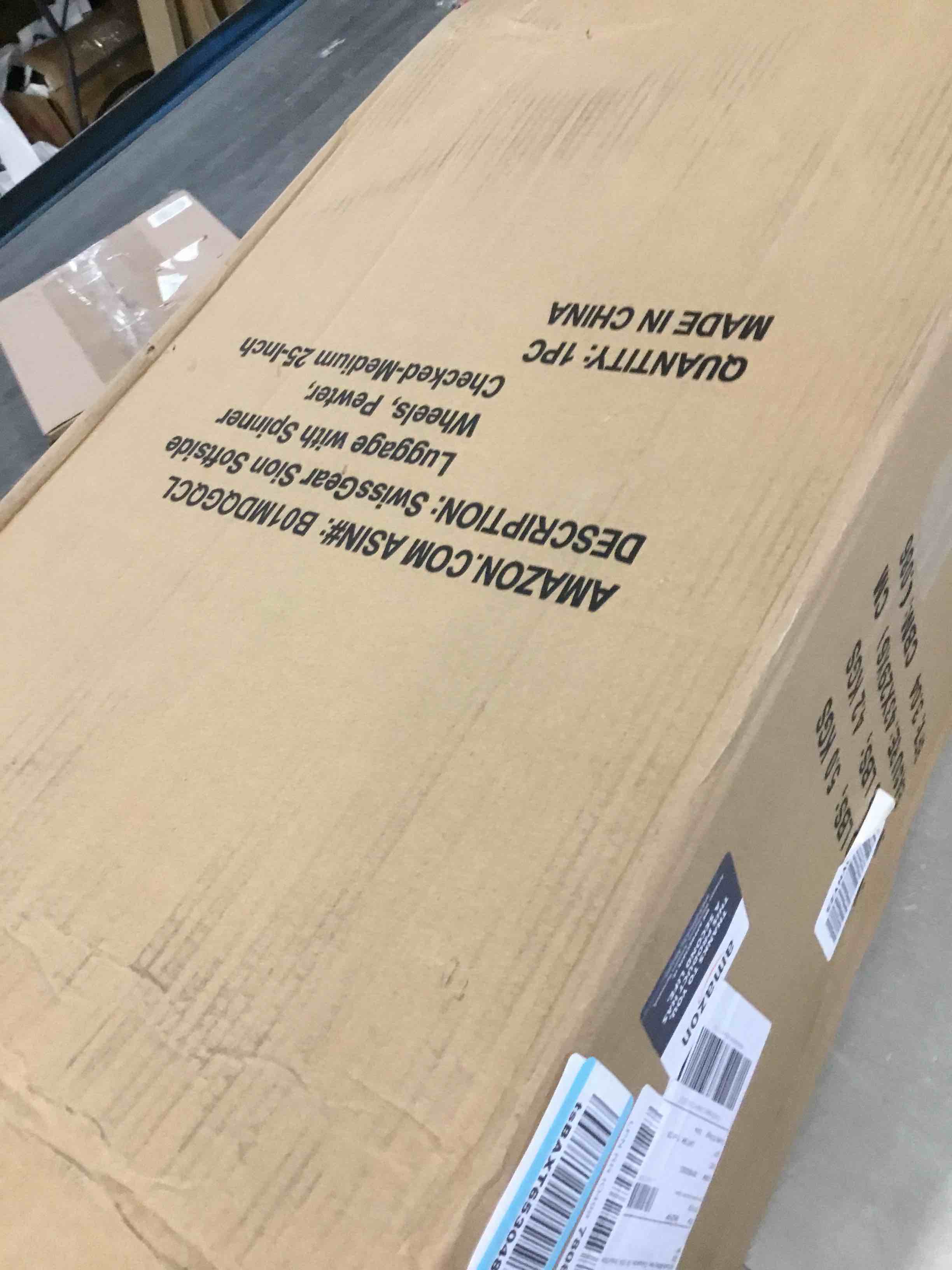 https://s3.amazonaws.com/lotting-images-prod/bidfta/RED6320035_1712581795554.jpeg