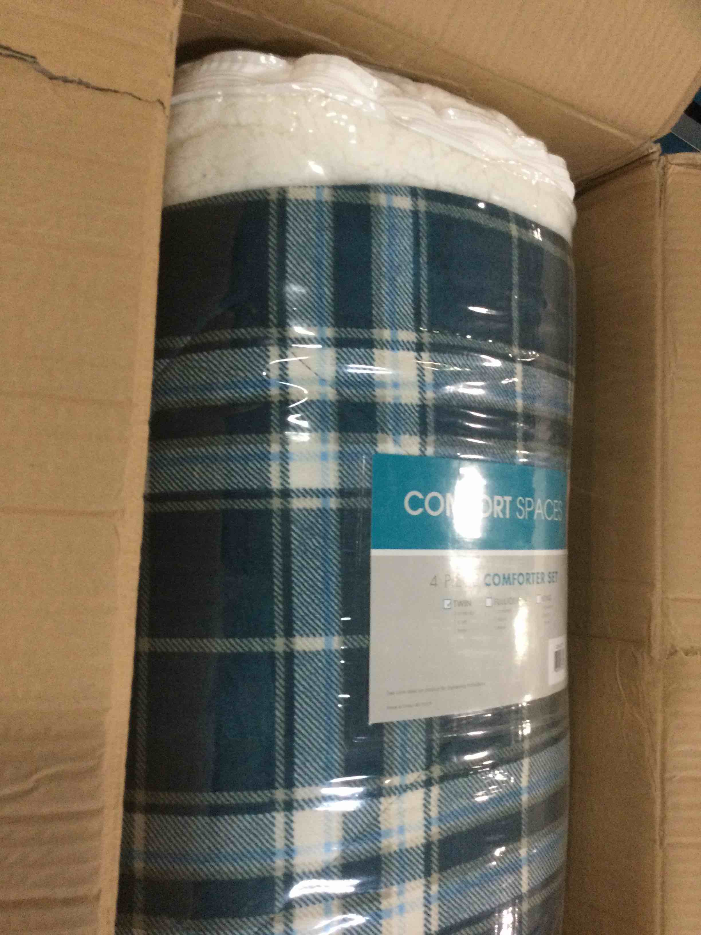 https://s3.amazonaws.com/lotting-images-prod/bidfta/RED6320853_1712922696972.jpeg