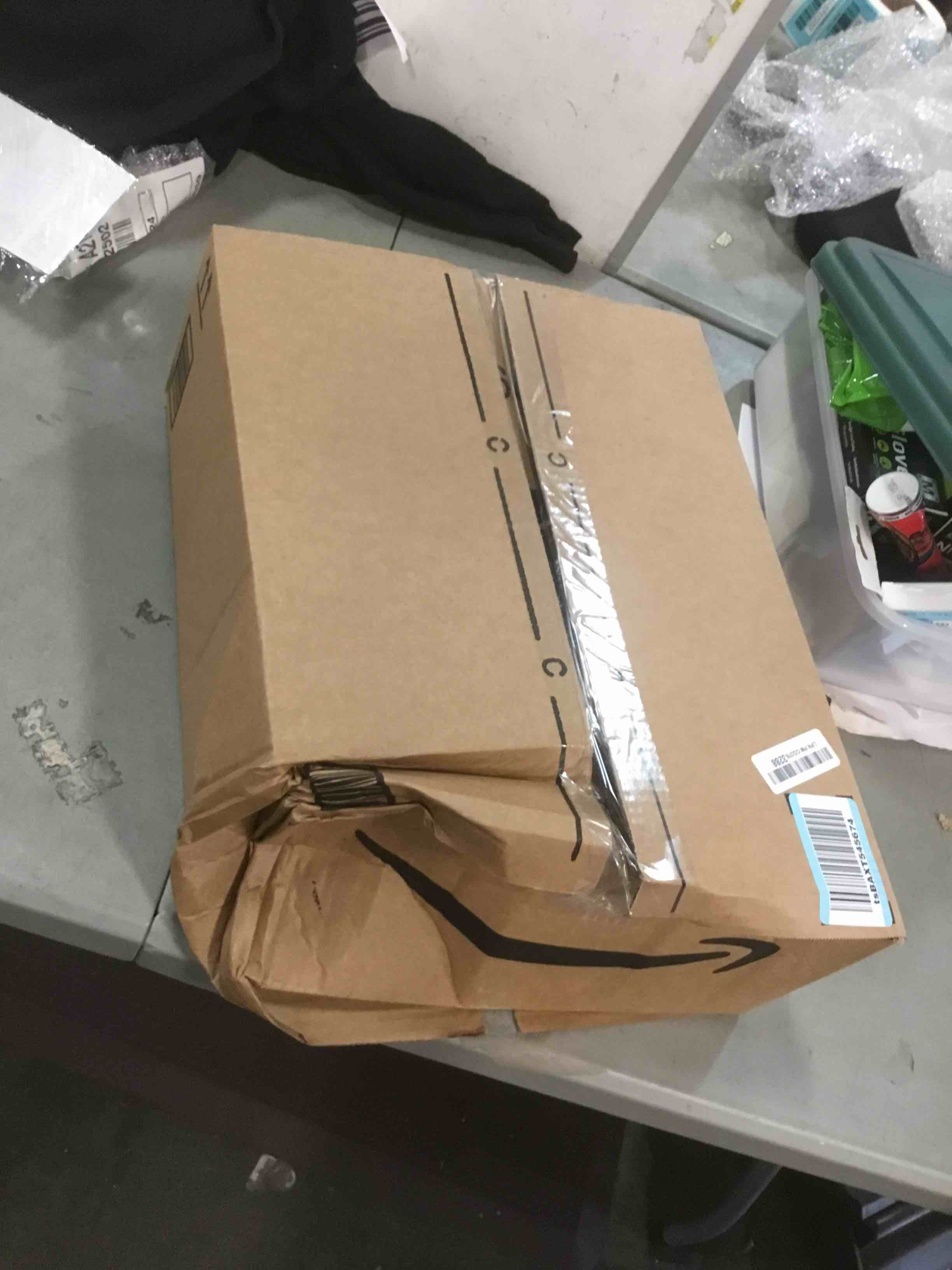 https://s3.amazonaws.com/lotting-images-prod/bidfta/RED6321622_1714319775983.jpeg