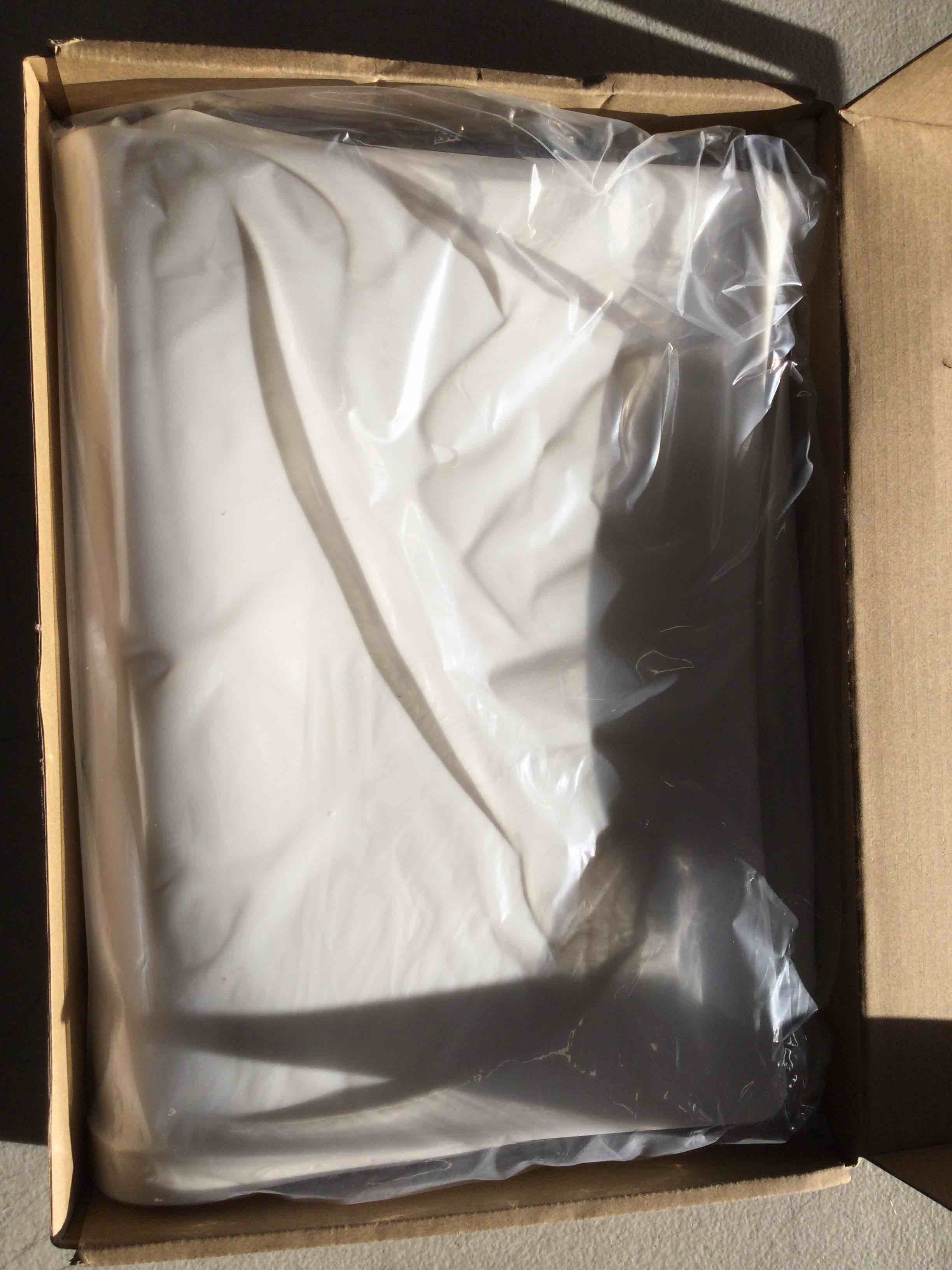 https://s3.amazonaws.com/lotting-images-prod/bidfta/RED6322377_1716896590722.jpeg