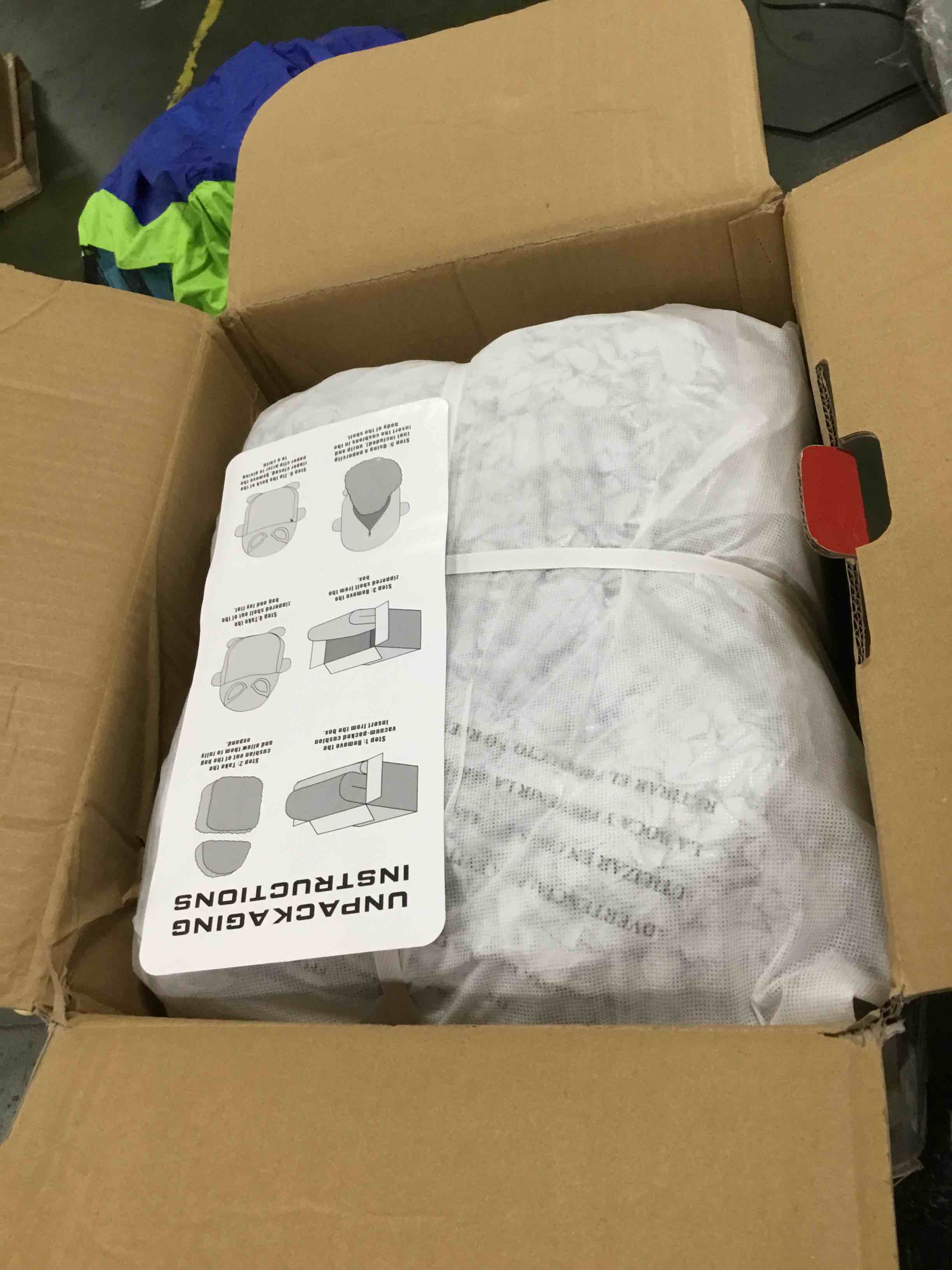 https://s3.amazonaws.com/lotting-images-prod/bidfta/RED6322981_1712836096507.jpeg