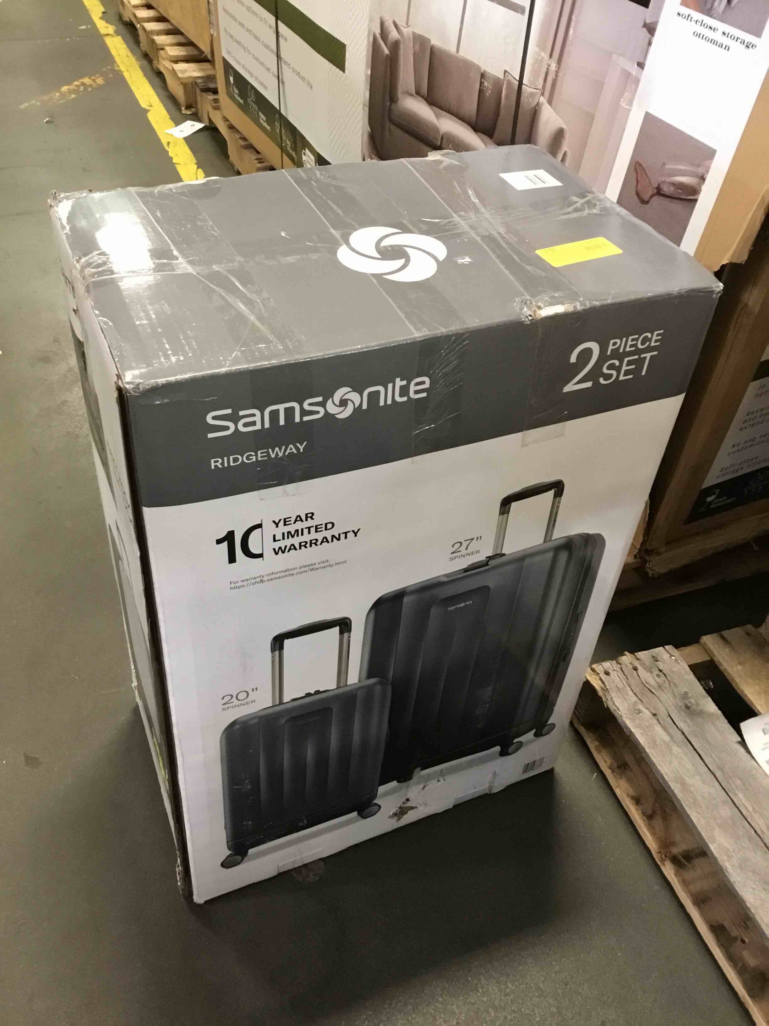 https://s3.amazonaws.com/lotting-images-prod/bidfta/RED6324254_1713799676820.jpeg