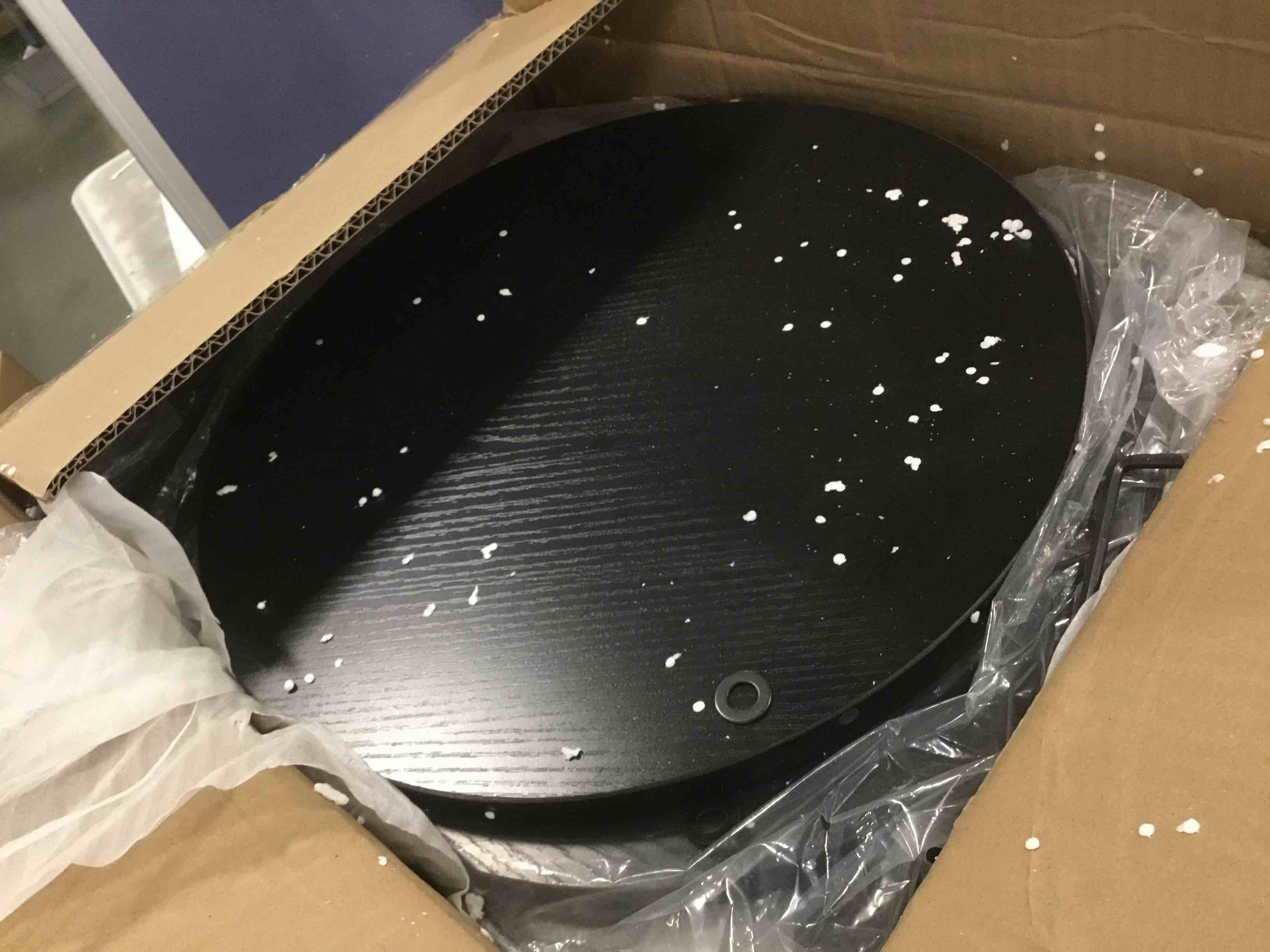 https://s3.amazonaws.com/lotting-images-prod/bidfta/RED6324810_1712599374606.jpeg