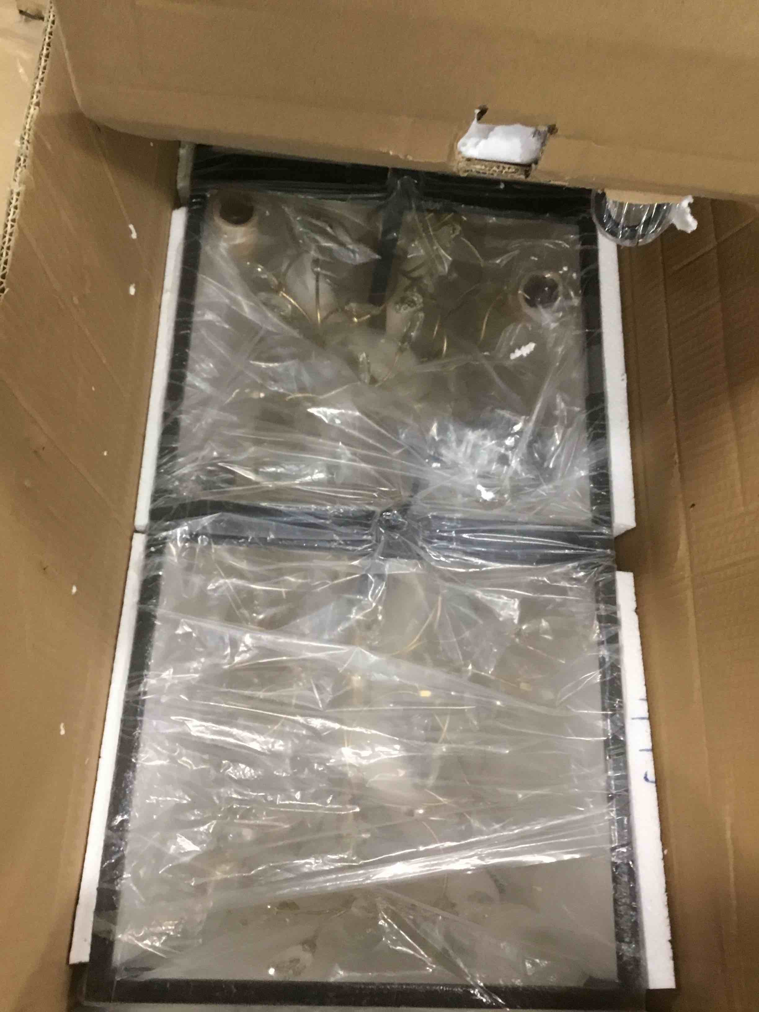 https://s3.amazonaws.com/lotting-images-prod/bidfta/RED6324959_1712669772007.jpeg