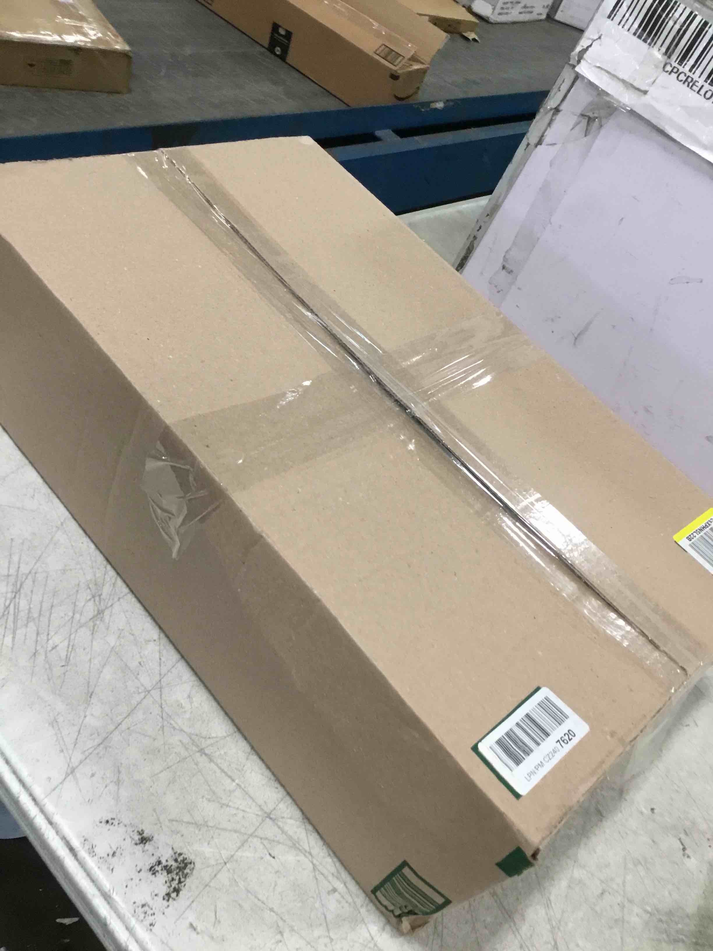 https://s3.amazonaws.com/lotting-images-prod/bidfta/RED6325318_1712762760671.jpeg
