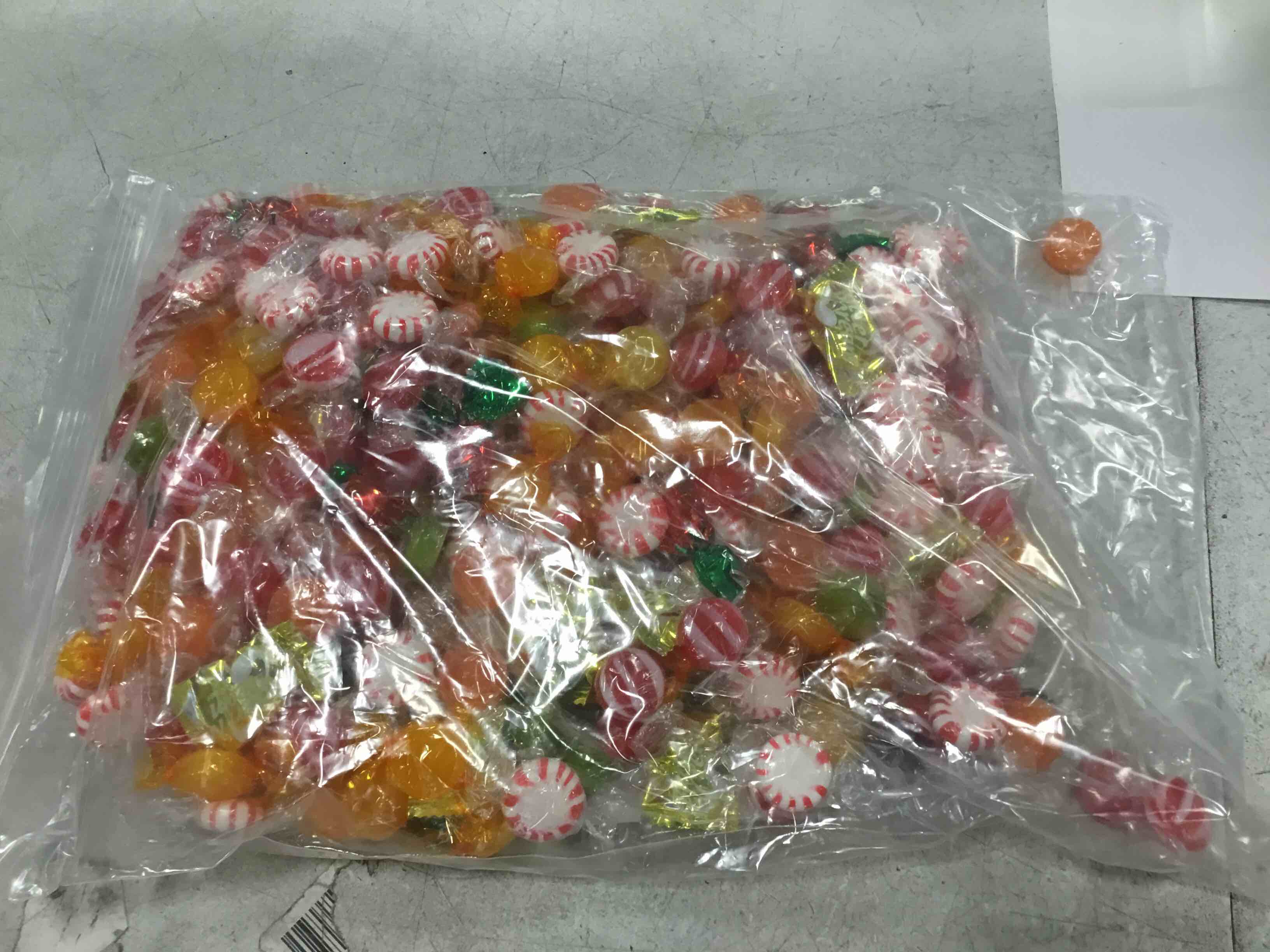 https://s3.amazonaws.com/lotting-images-prod/bidfta/RED6325725_1712926629329.jpeg