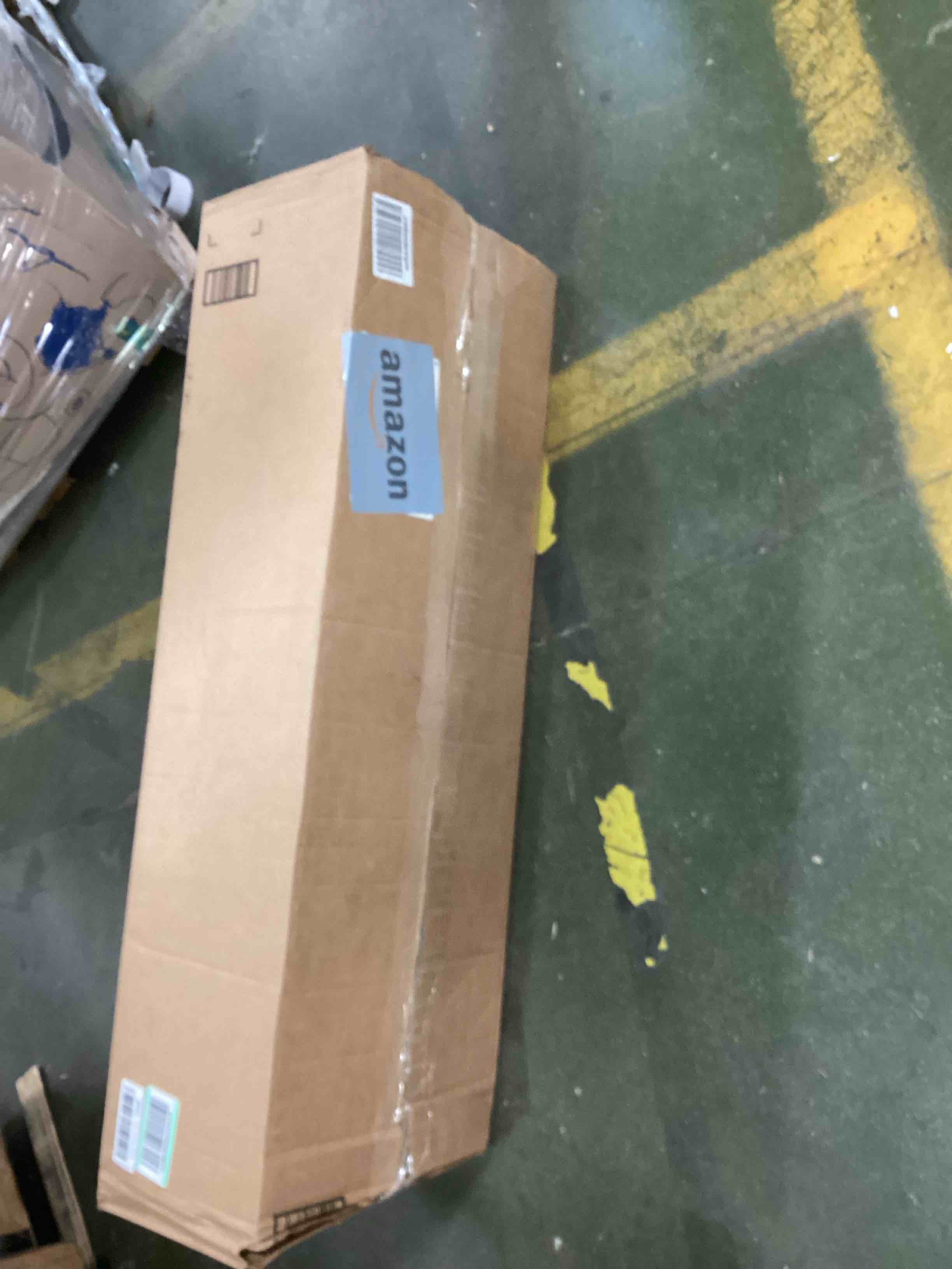 https://s3.amazonaws.com/lotting-images-prod/bidfta/RED6326153_1712247917724.jpeg